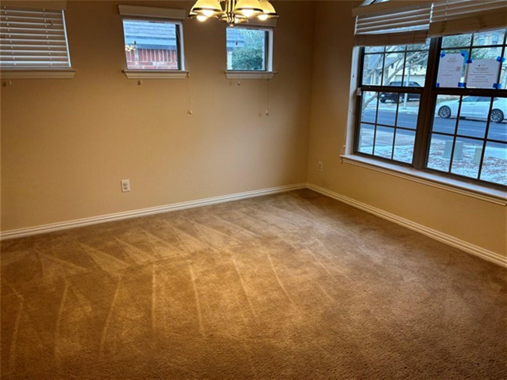 505 Bluehaw Dr, Georgetown, TX 78628