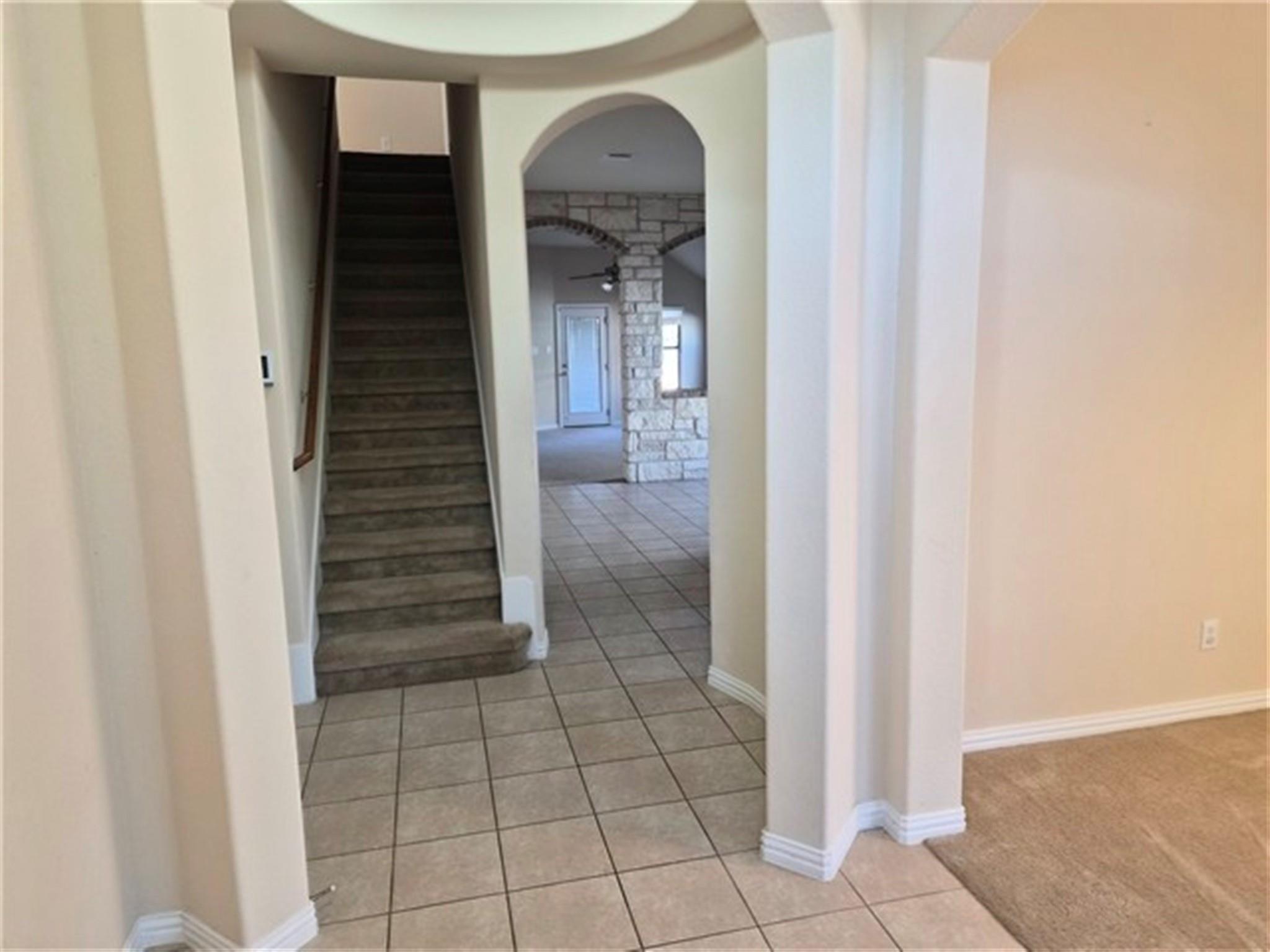 505 Bluehaw Dr, Georgetown, TX 78628