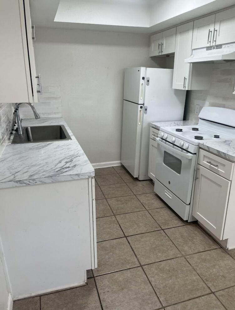 4407 Teri Rd # B, Austin, TX 78744