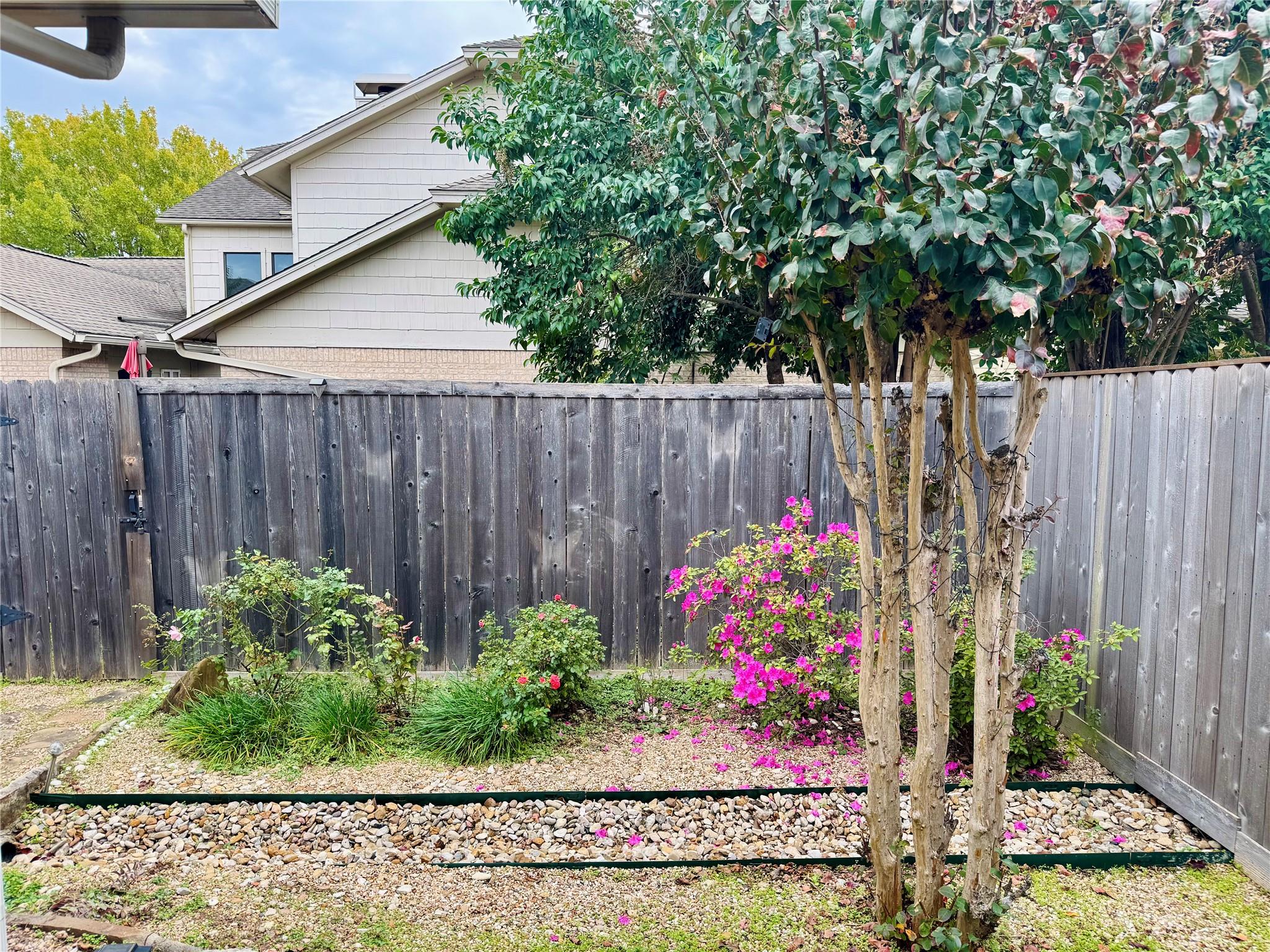 2210 Onion Creek Pkwy # 1404, Austin, TX 78747