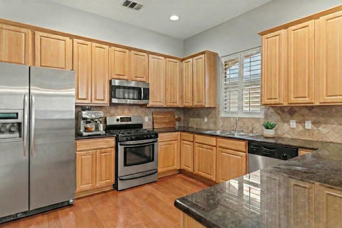 2210 Onion Creek Pkwy # 1404, Austin, TX 78747