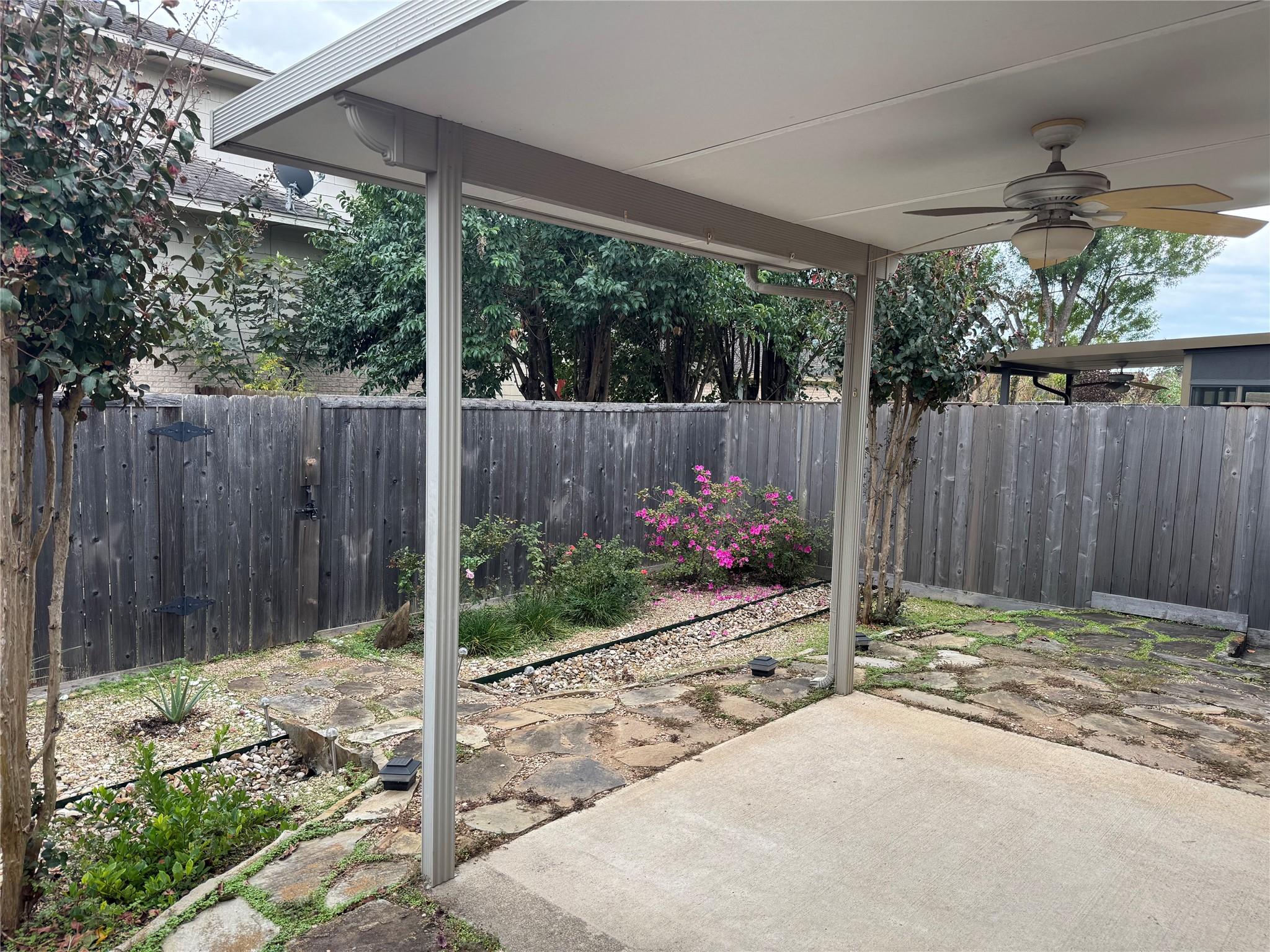 2210 Onion Creek Pkwy # 1404, Austin, TX 78747