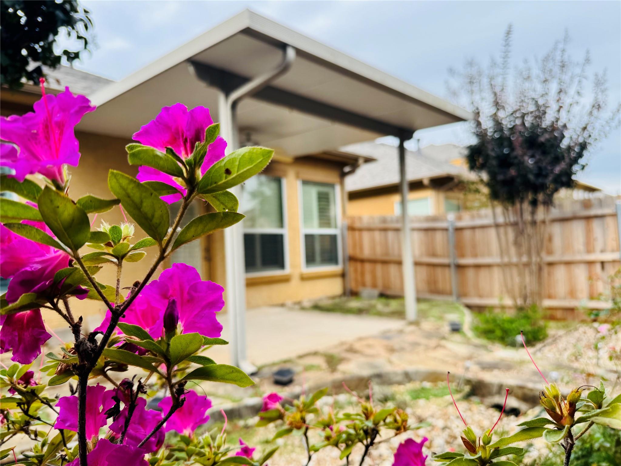 2210 Onion Creek Pkwy # 1404, Austin, TX 78747