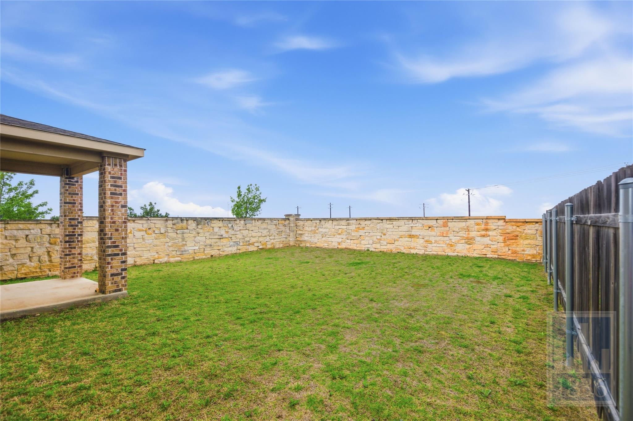 7812 Song Sparrow Dr, Austin, TX 78744