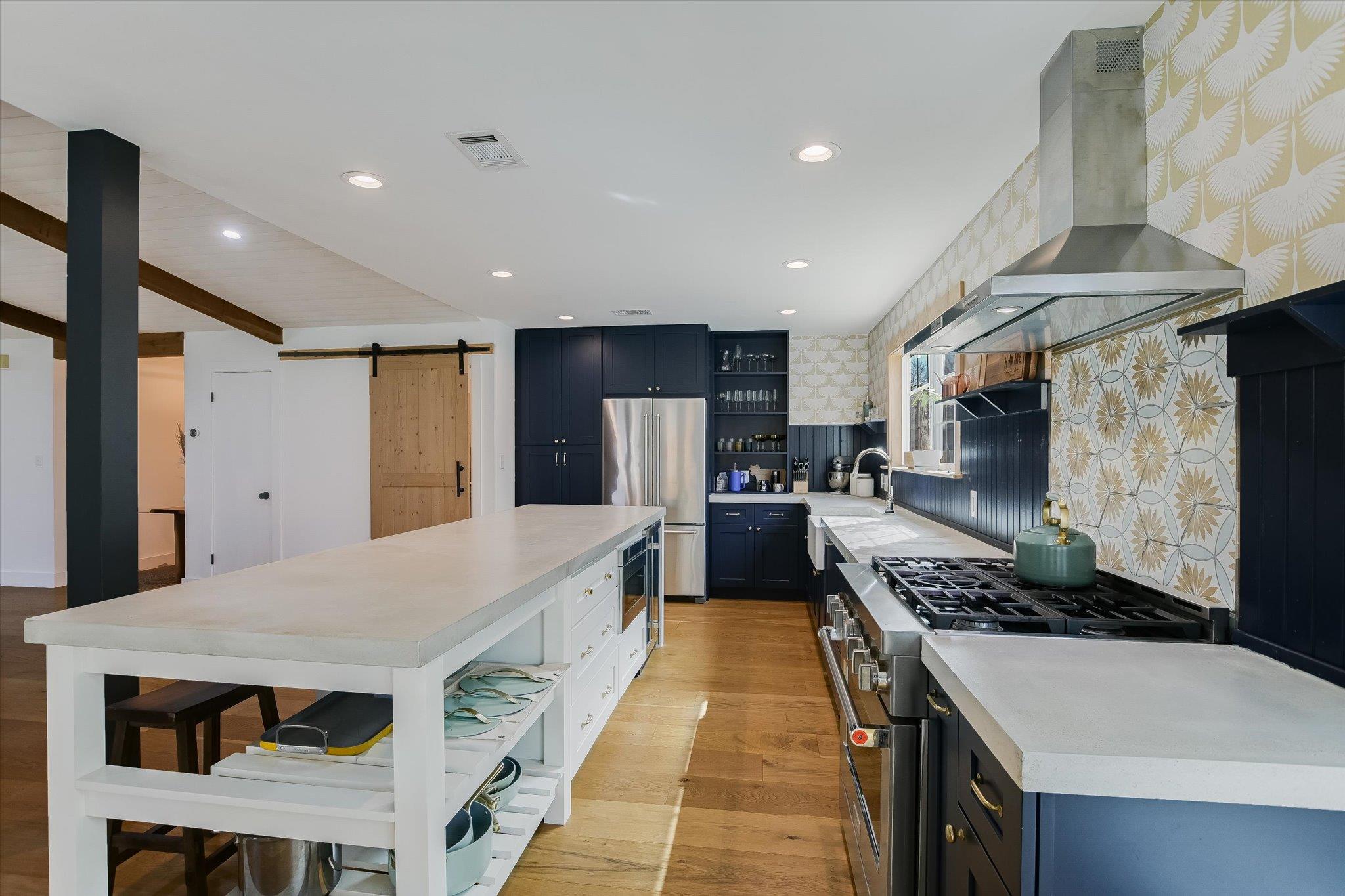 6202 Sun Vista Dr, Austin, TX 78749