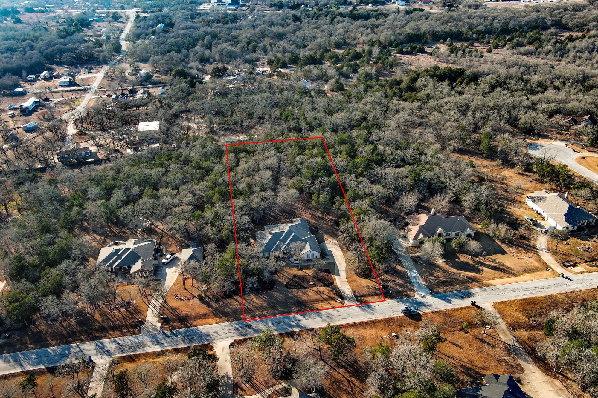 142 Joshua Smith Ln, Bastrop, TX 78602