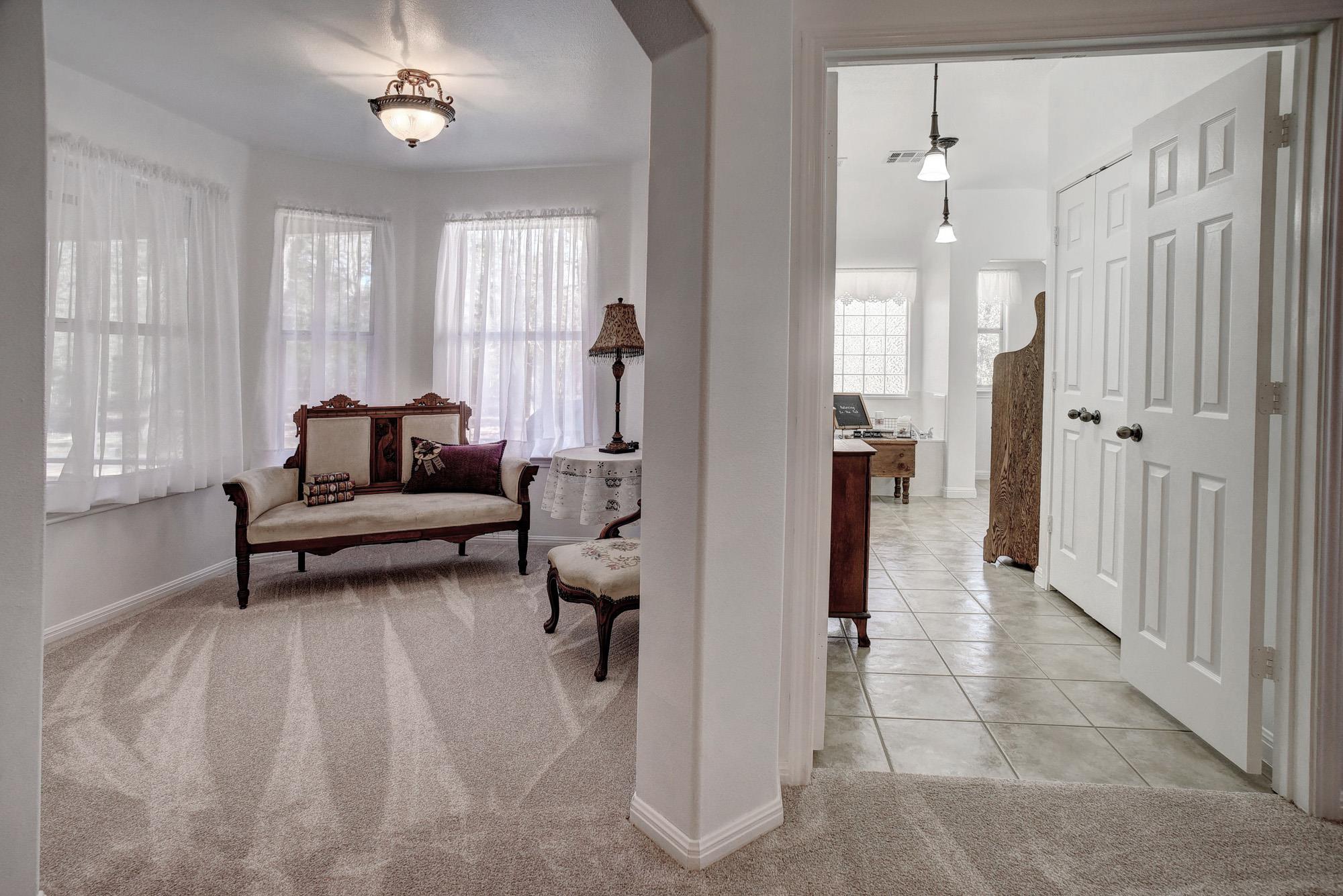 142 Joshua Smith Ln, Bastrop, TX 78602