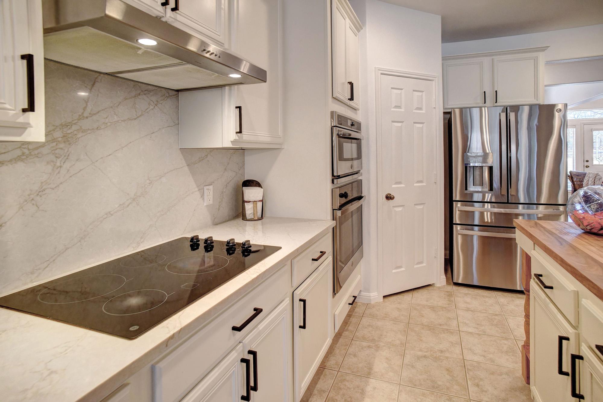 142 Joshua Smith Ln, Bastrop, TX 78602