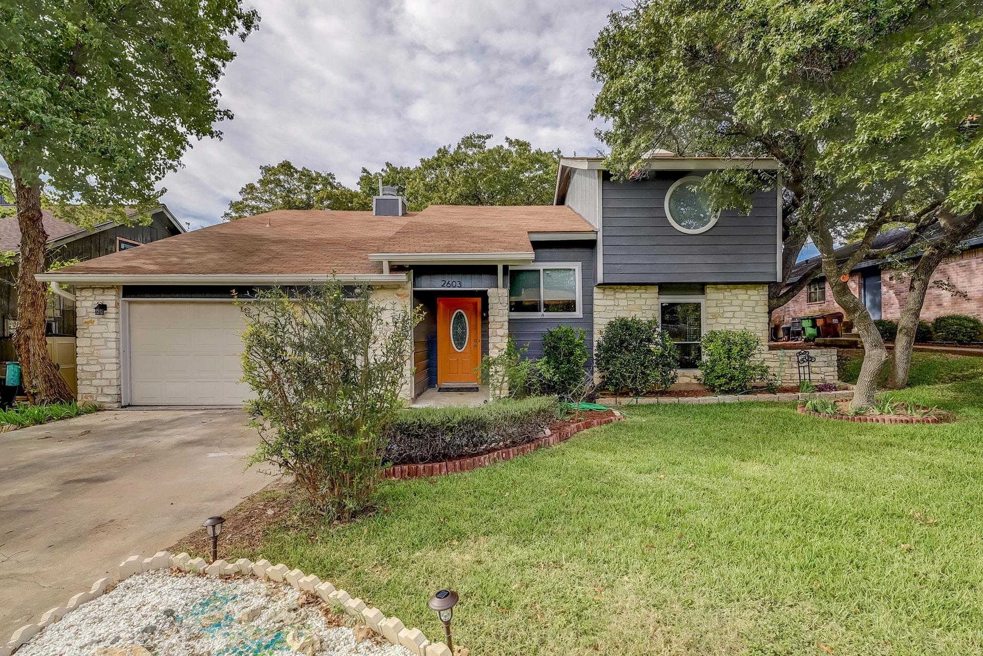 2603 Creek Bend Cir, Round Rock, TX 78681