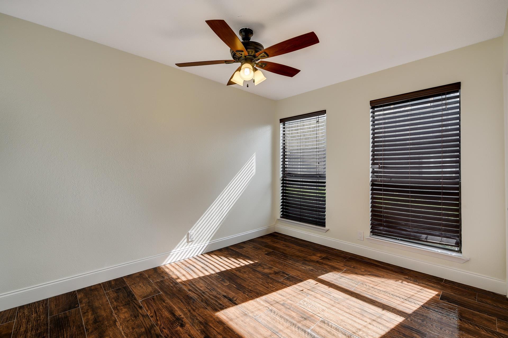 2603 Creek Bend Cir, Round Rock, TX 78681