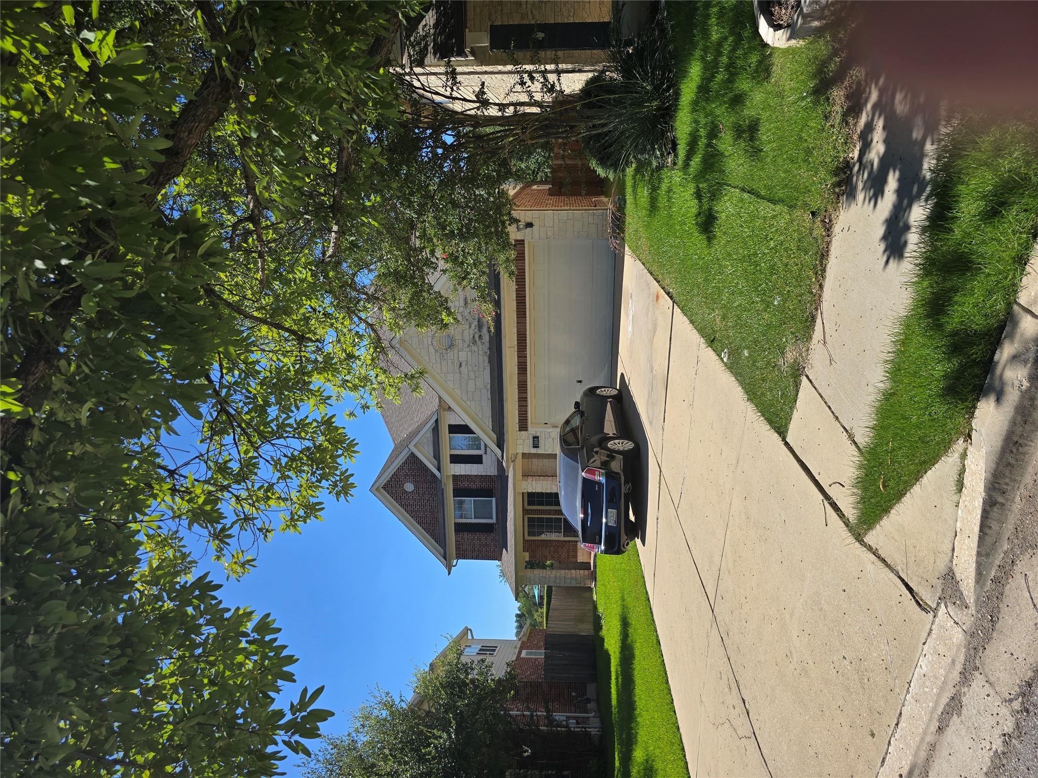 1108 Augusta Bend Dr, Hutto, TX 78634