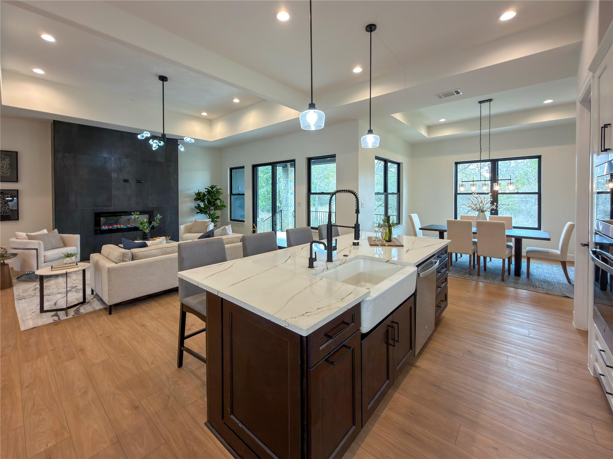 310 Apache Tears, Horseshoe Bay, TX 78657