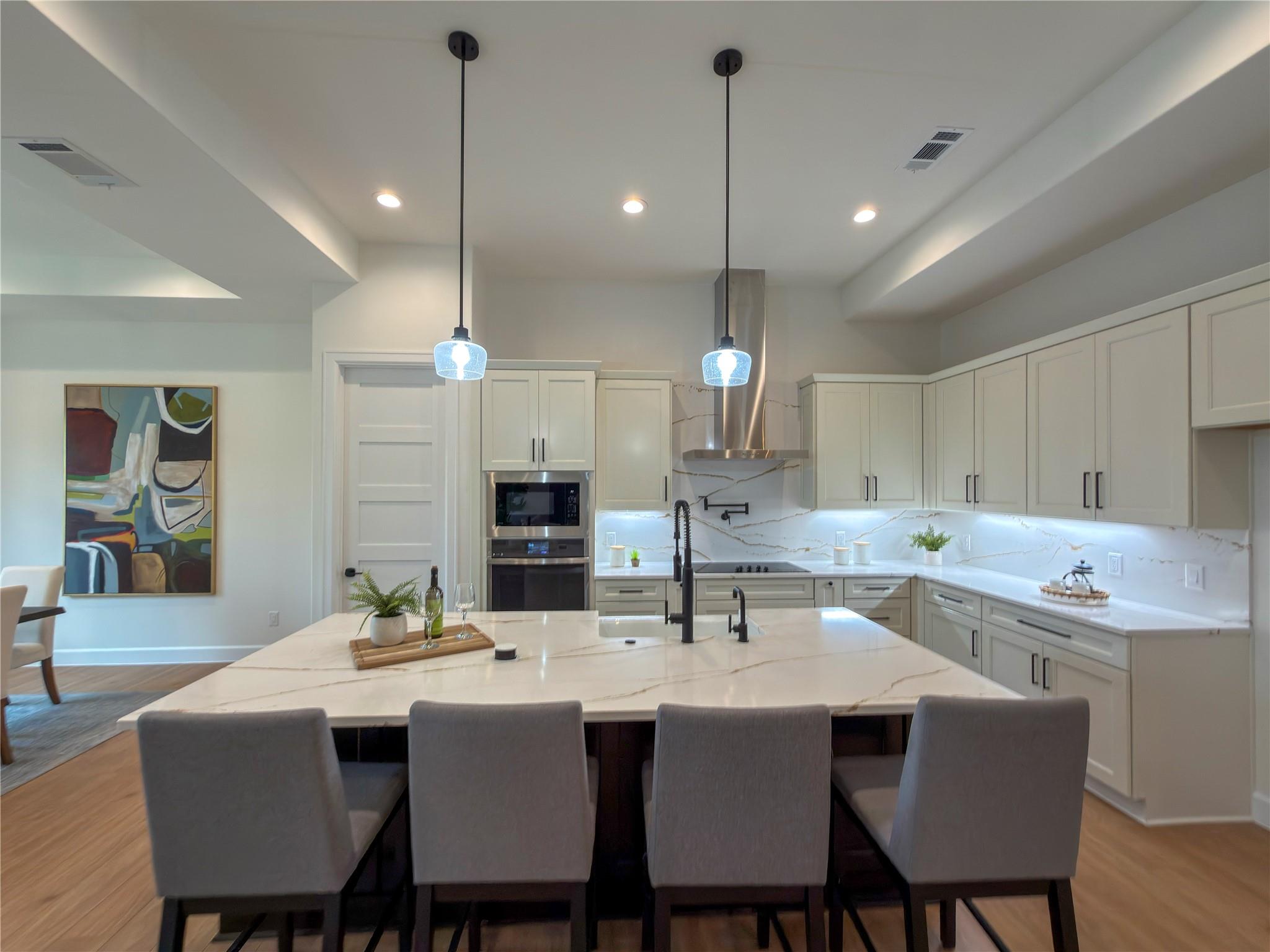 310 Apache Tears, Horseshoe Bay, TX 78657