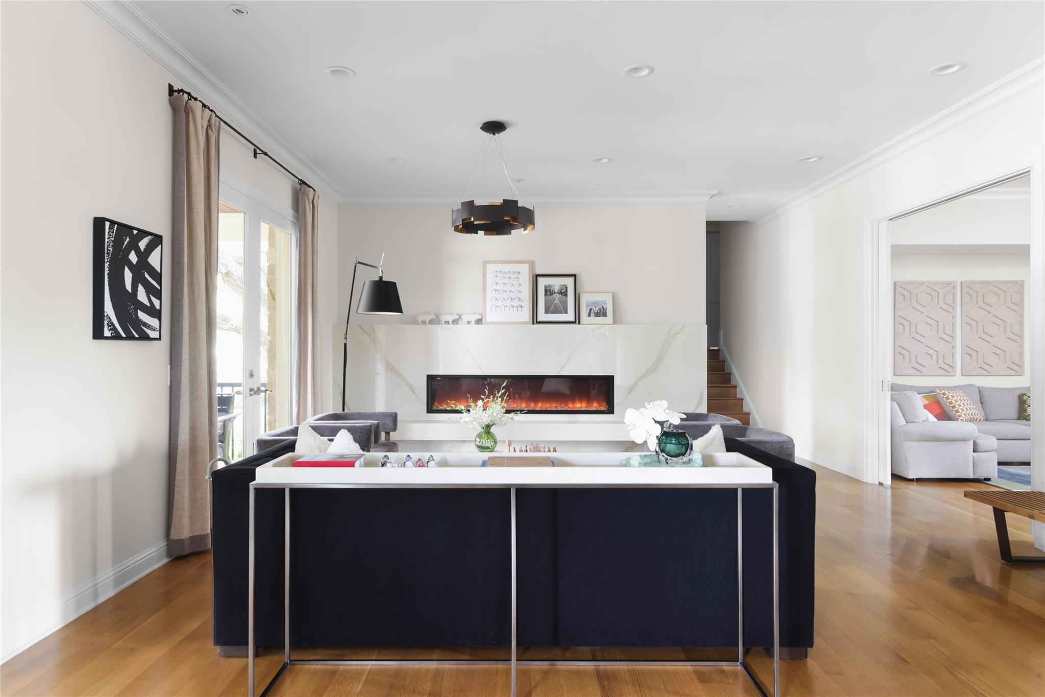 400 ALMARION Dr, Austin, TX 78746