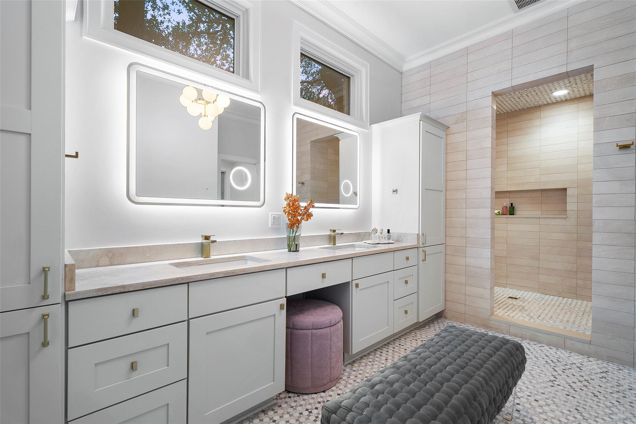 400 ALMARION Dr, Austin, TX 78746