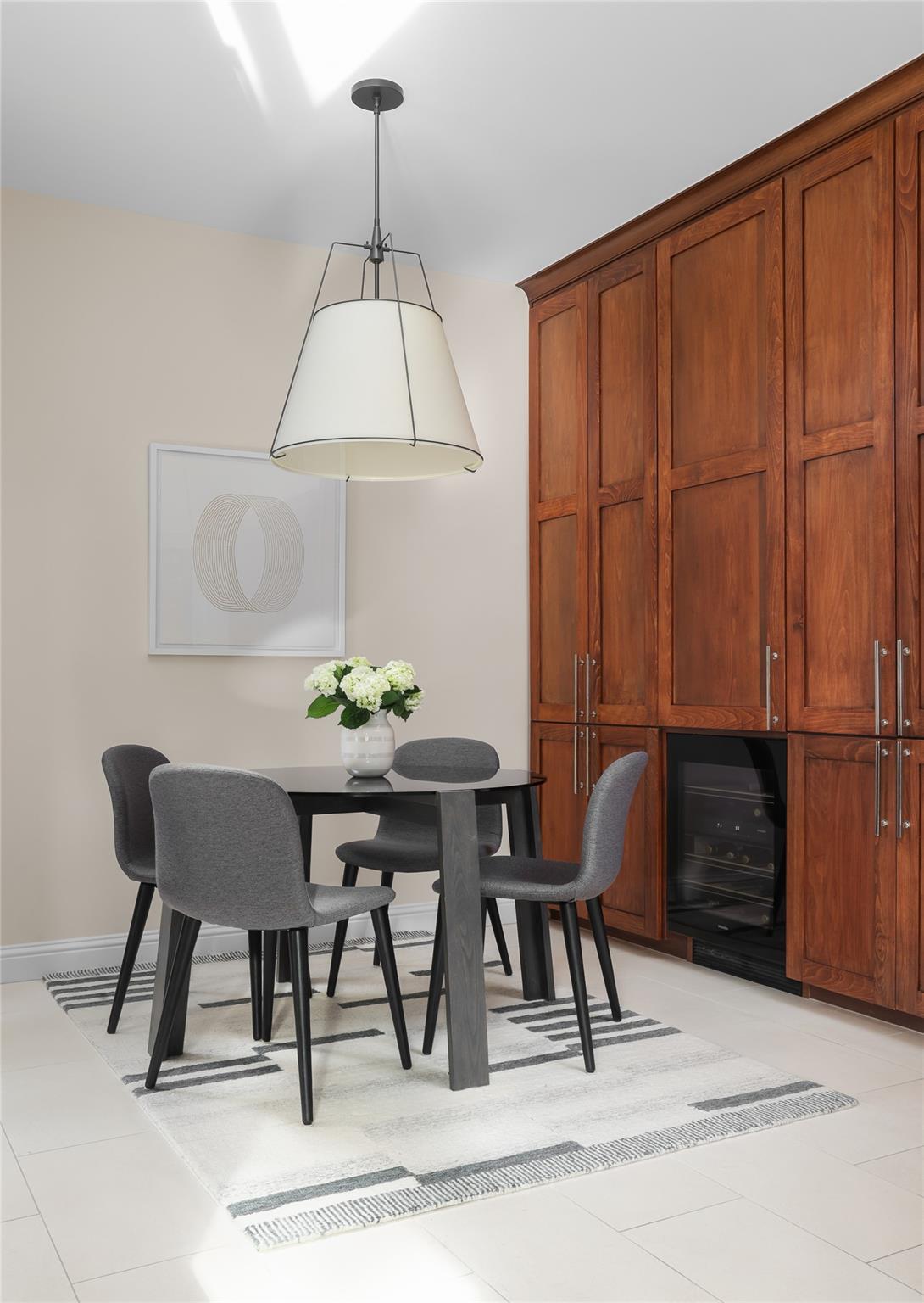 400 ALMARION Dr, Austin, TX 78746