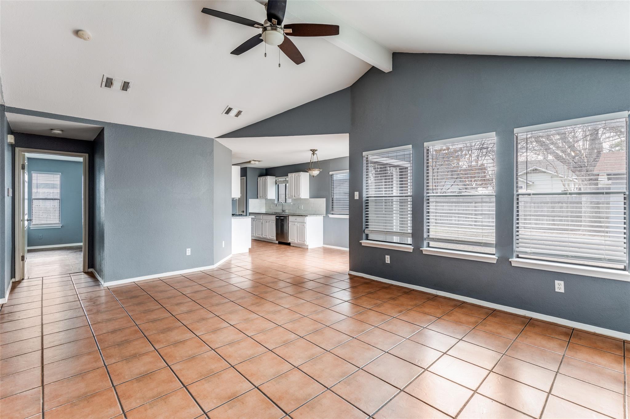 1912 Andover Dr, Round Rock, TX 78664