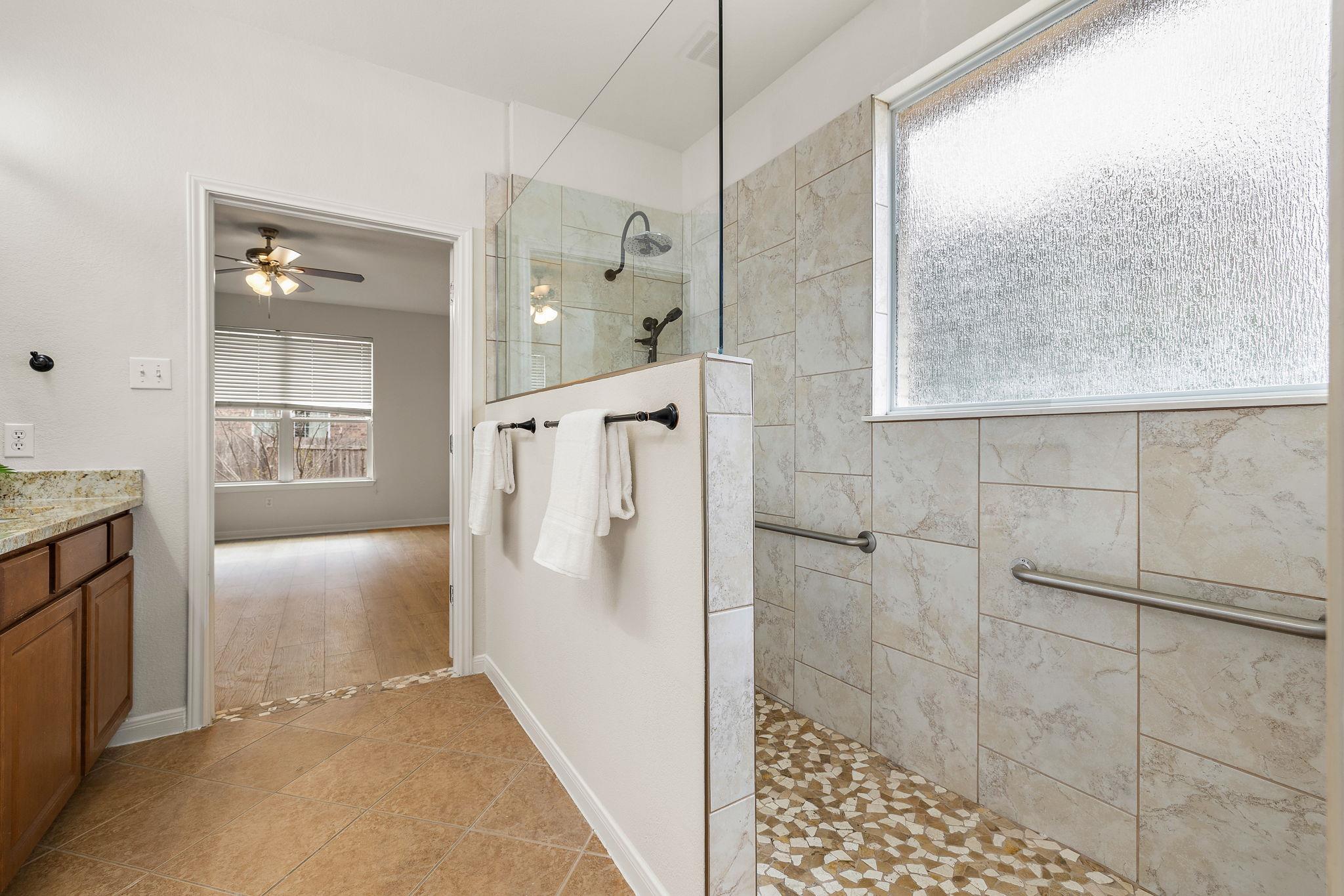 903 Fork Ridge Path, Round Rock, TX 78665