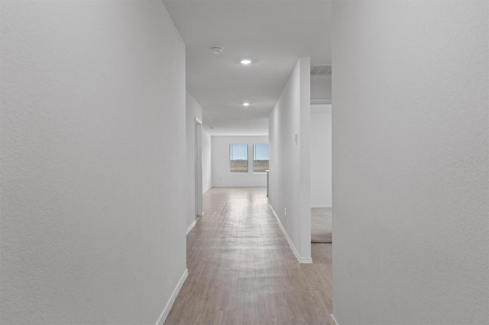 216 Little Sparklers Loop, Hutto, TX 78634