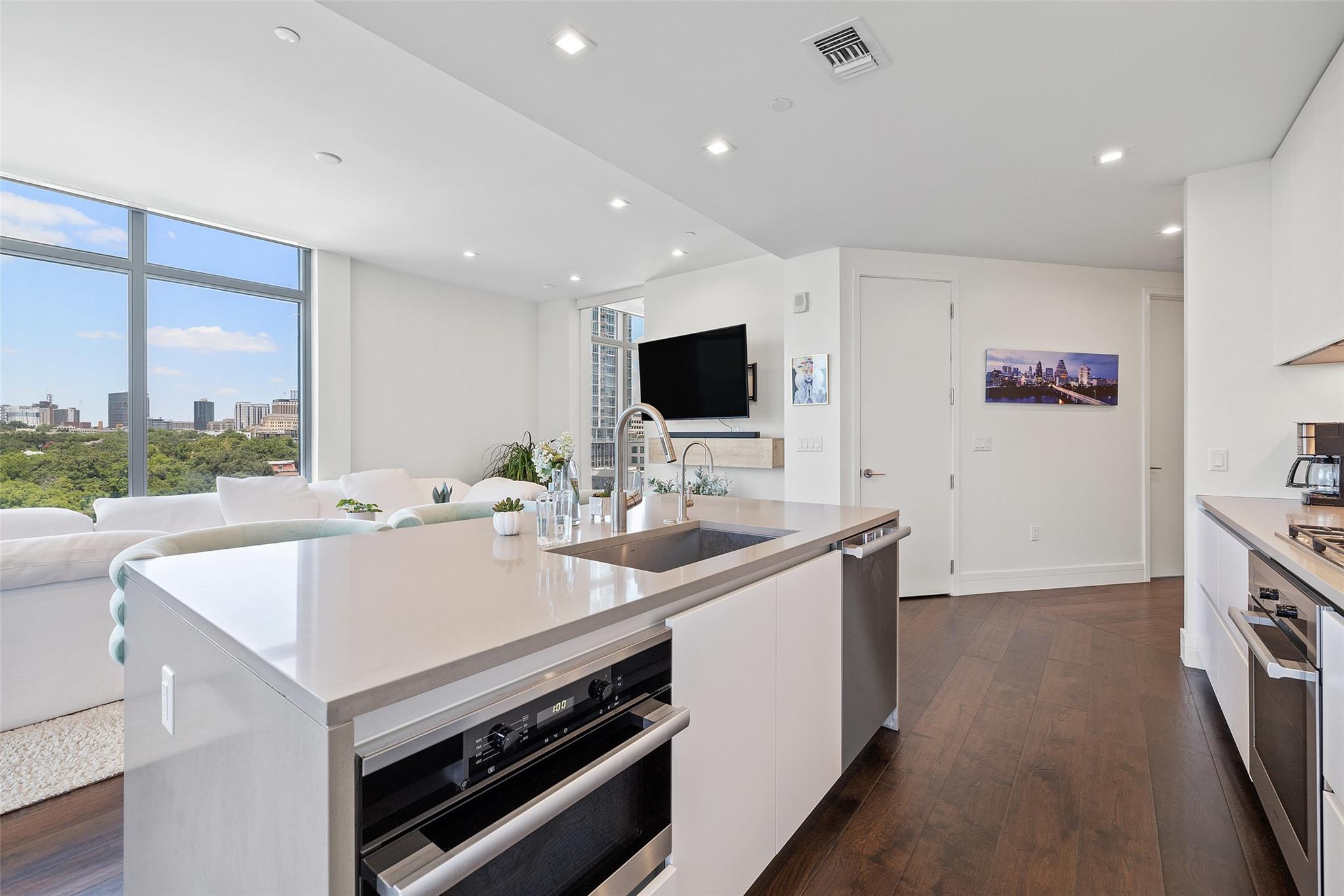 501 West Ave # 804, Austin, TX 78701