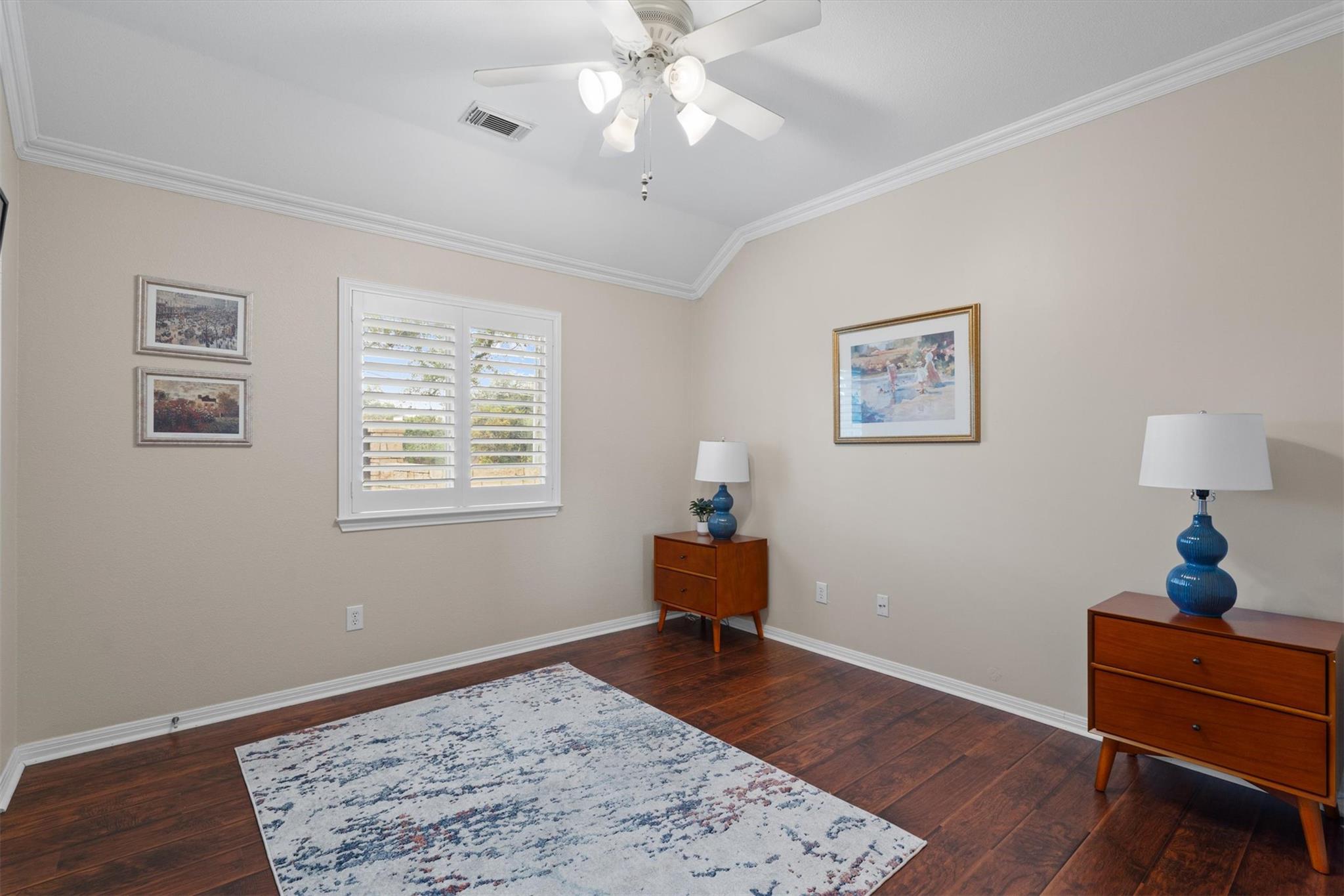 18101 Whitewater Cv, Round Rock, TX 78681