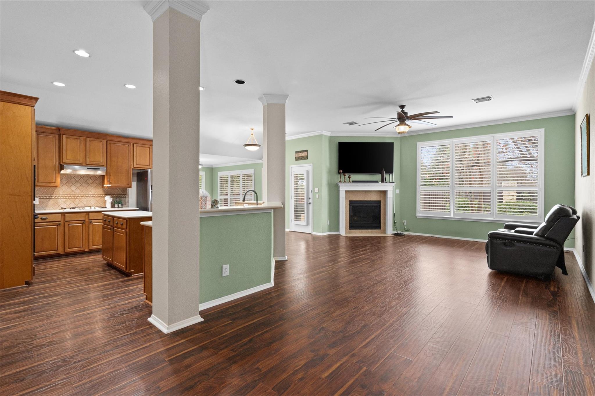 18101 Whitewater Cv, Round Rock, TX 78681