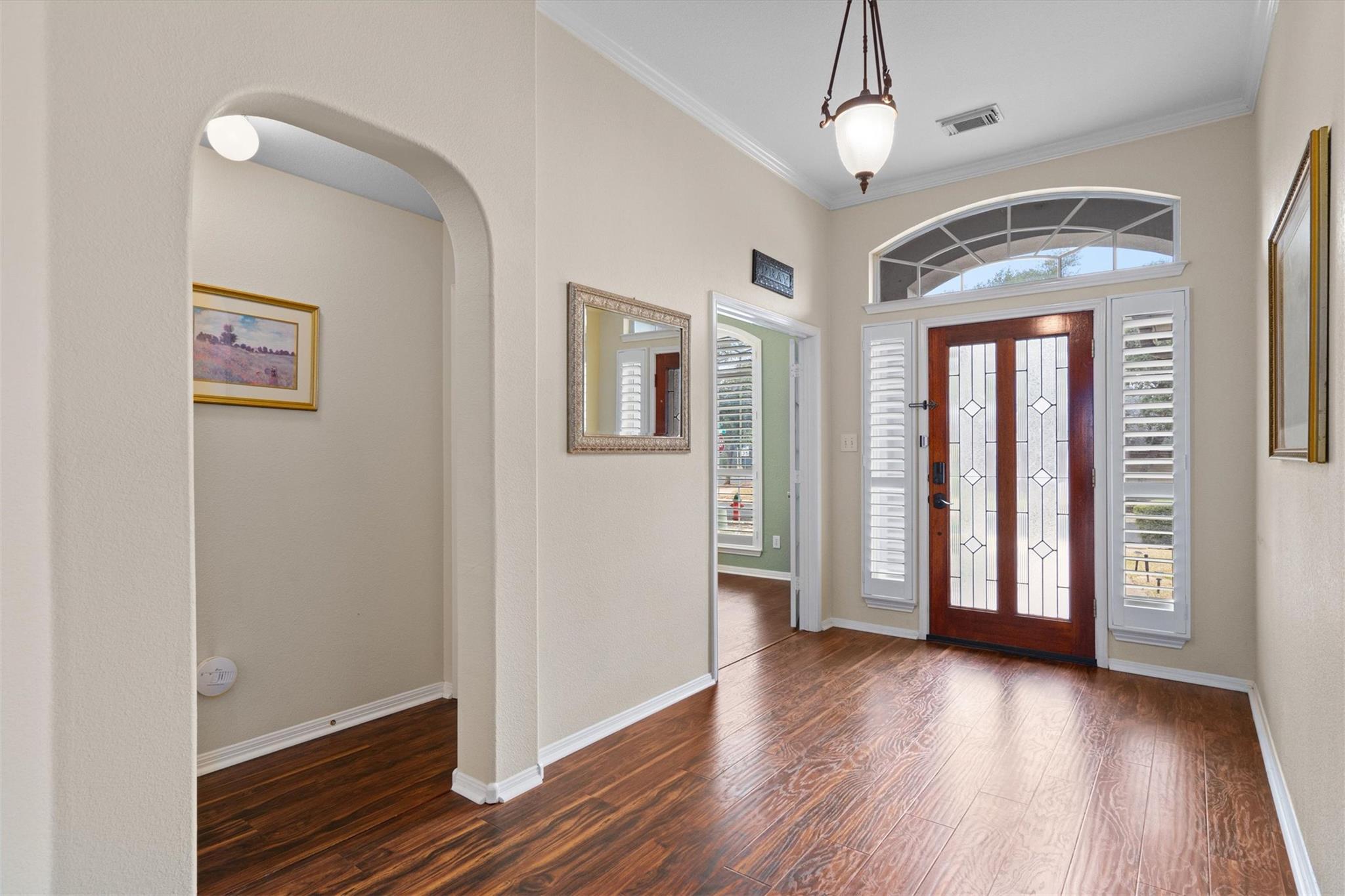 18101 Whitewater Cv, Round Rock, TX 78681