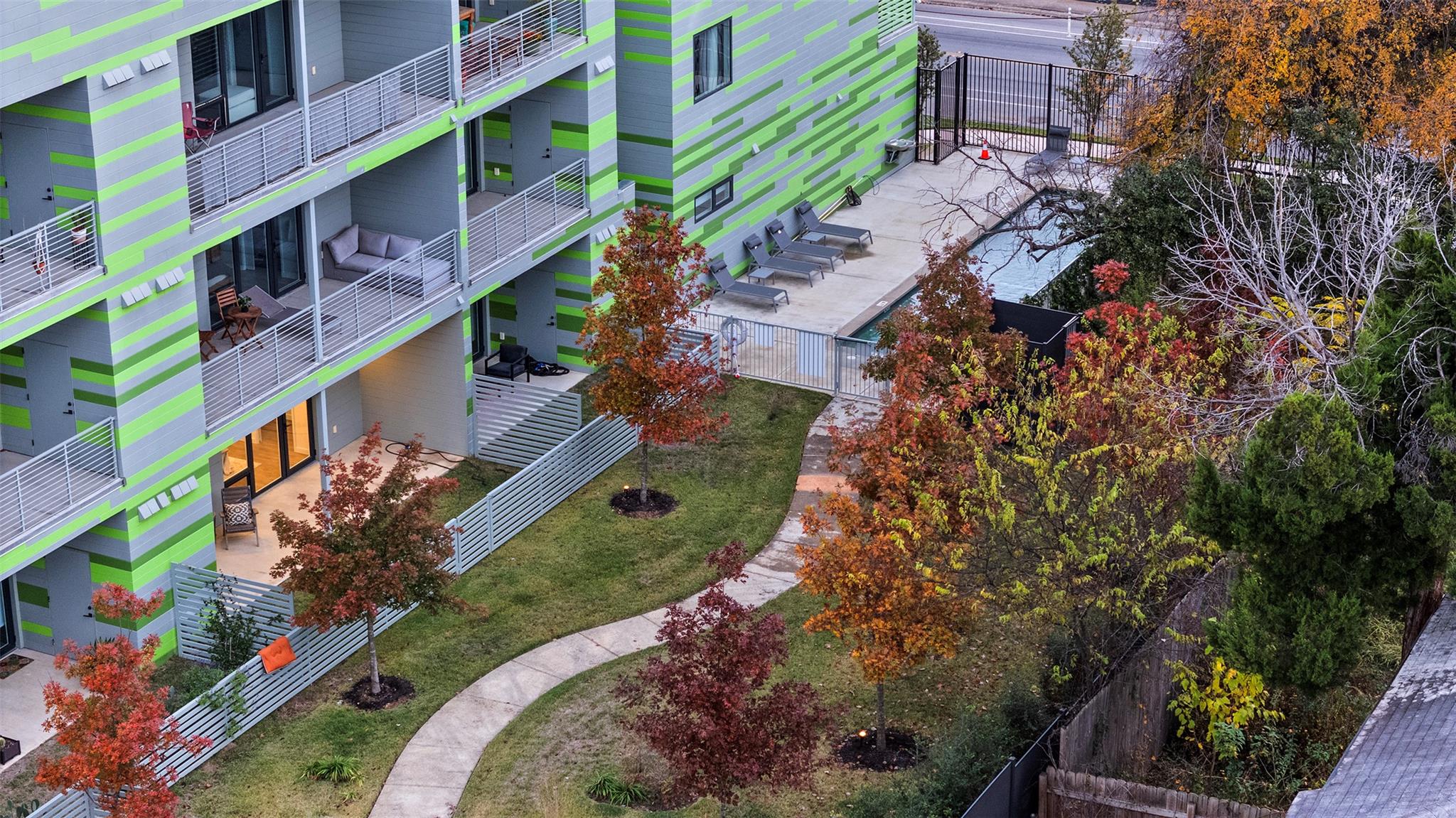 4004 Banister Ln # 309, Austin, TX 78704