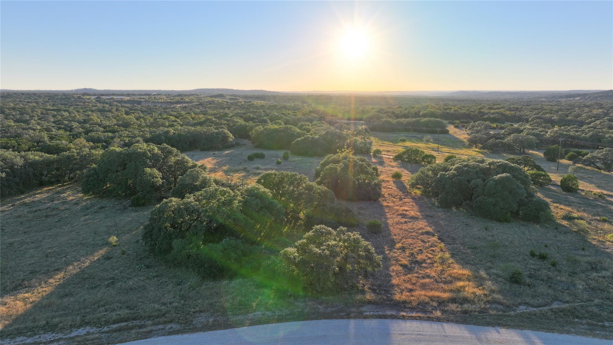 12 Bluestem Ln N, Lampasas, TX 76550