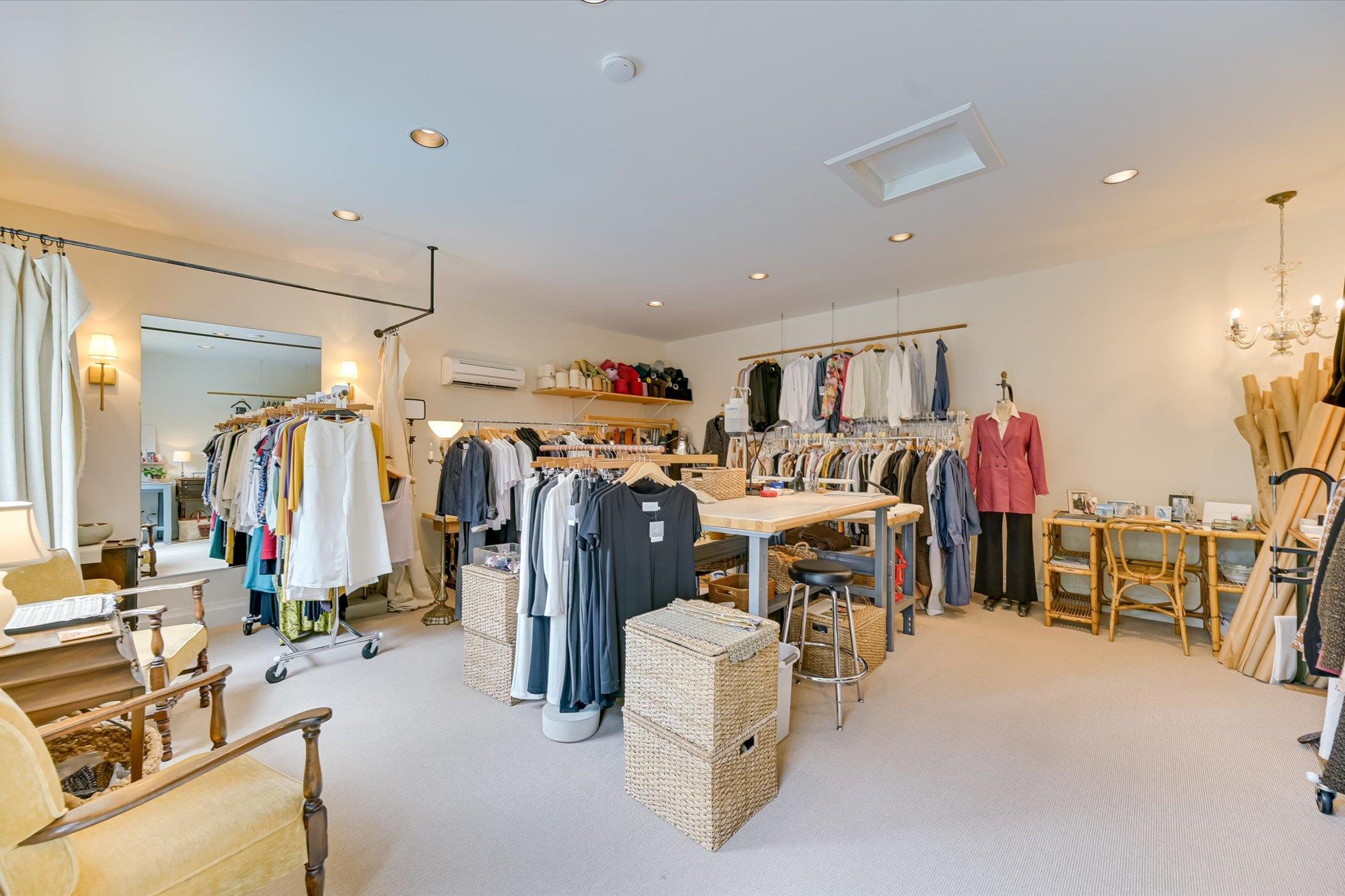 2401 Westover Rd, Austin, TX 78703