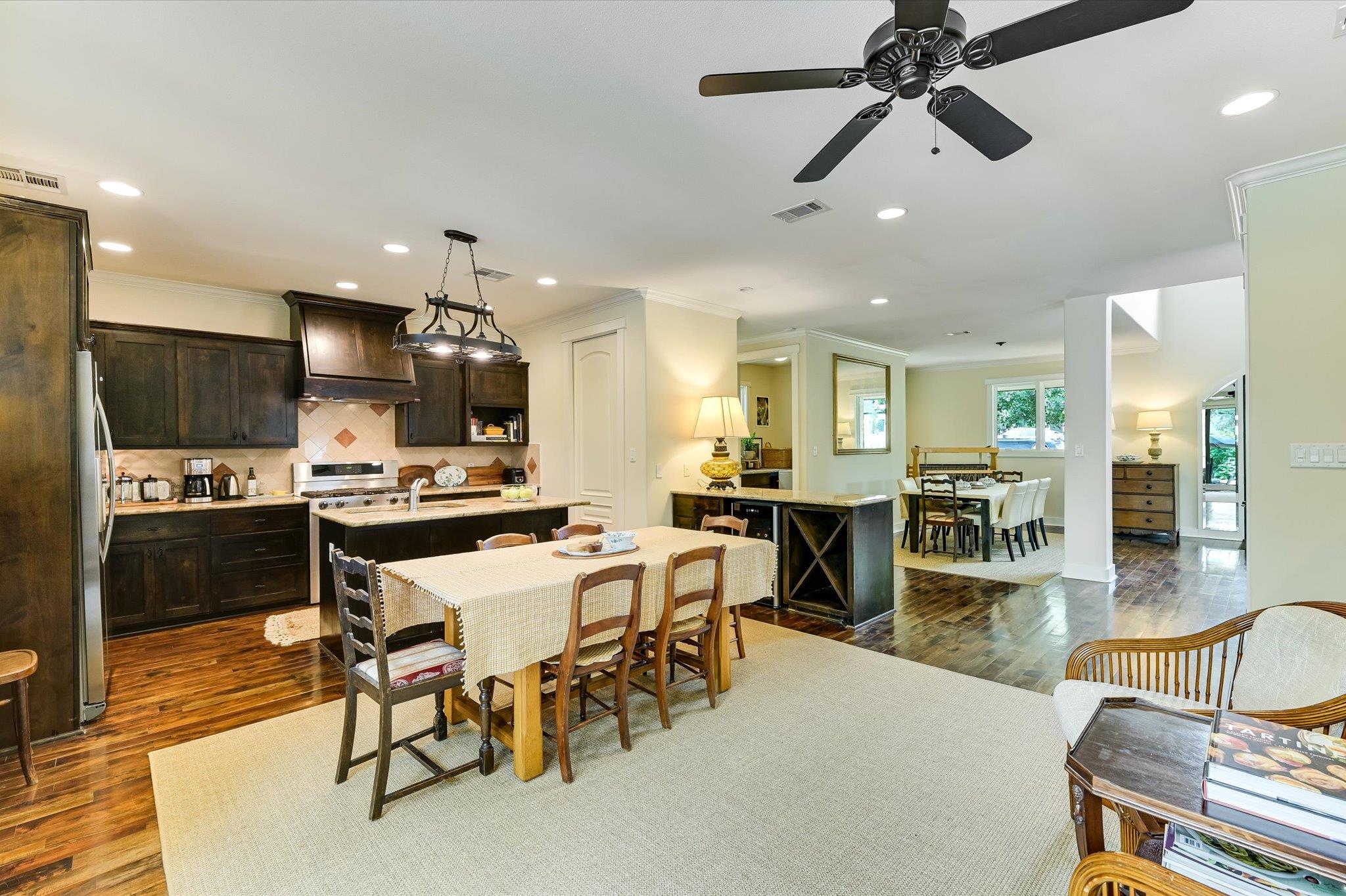 2401 Westover Rd, Austin, TX 78703