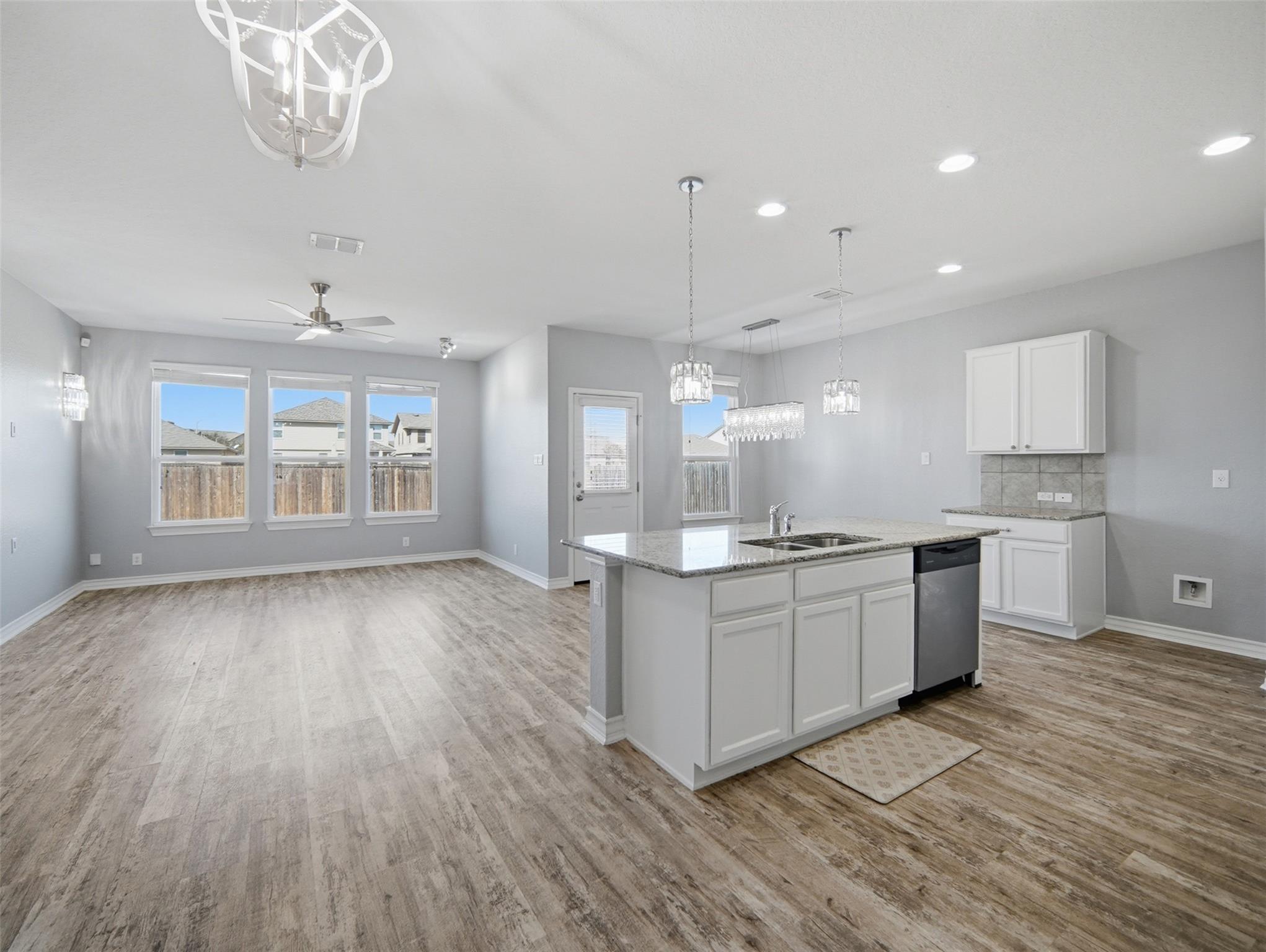 8927 Palomino Pony, San Antonio, TX 78254