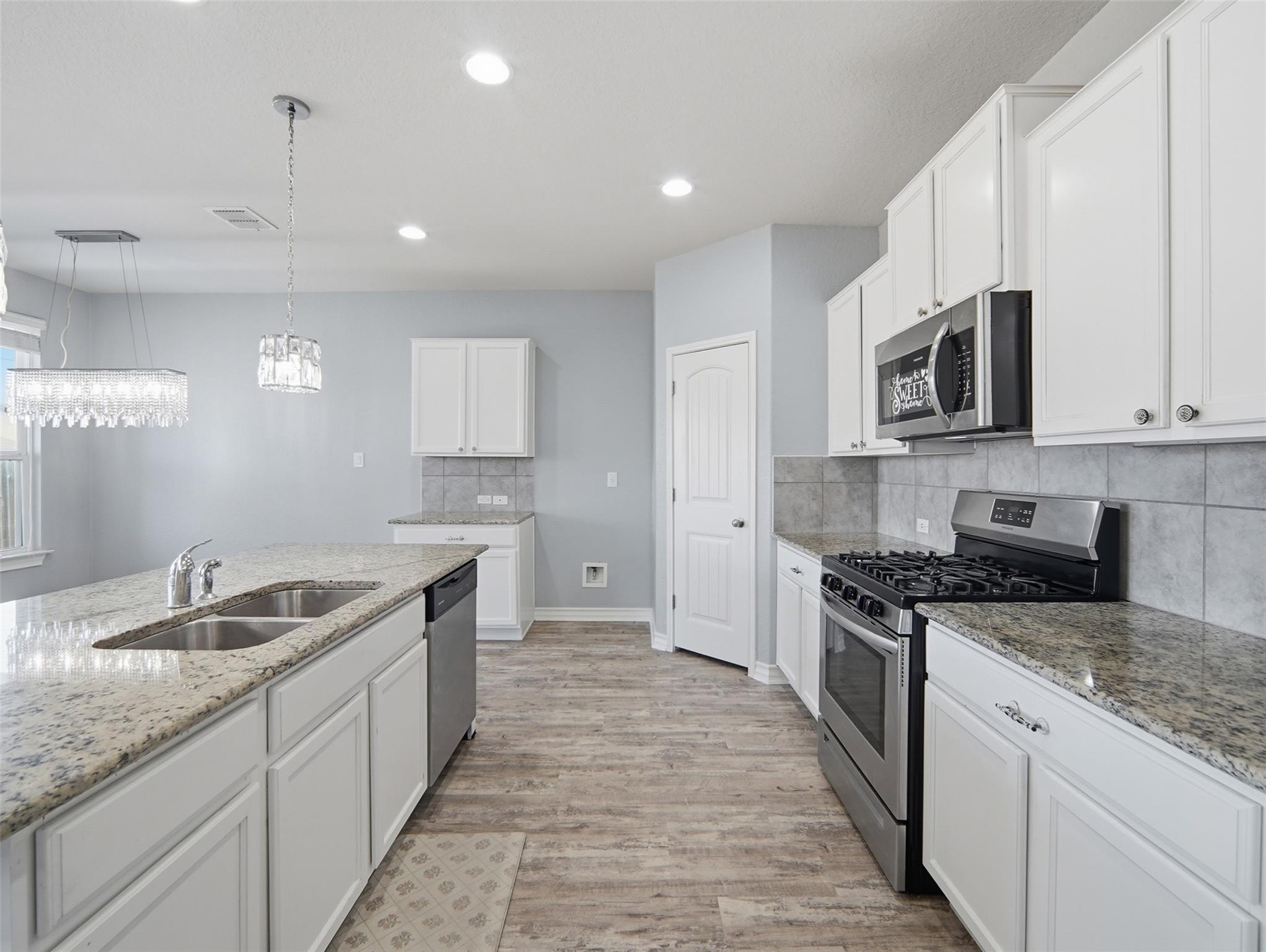 8927 Palomino Pony, San Antonio, TX 78254