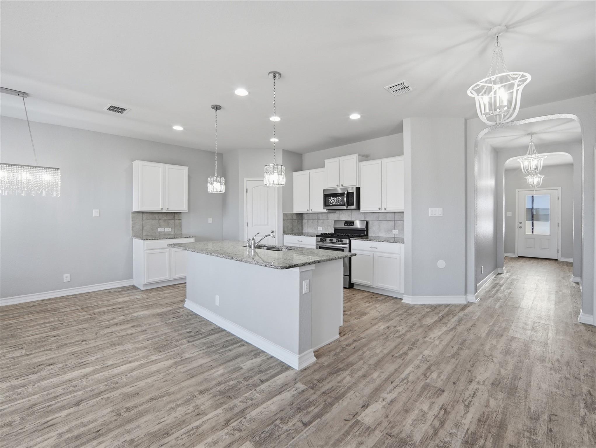 8927 Palomino Pony, San Antonio, TX 78254