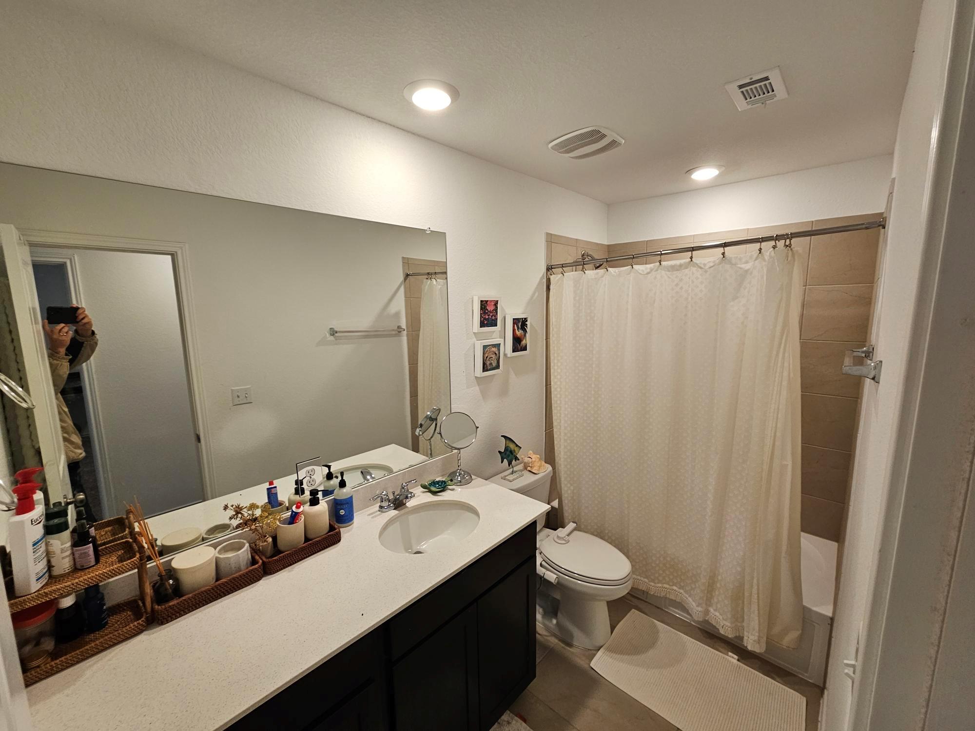 380 Mendoza, Kyle, TX 78640