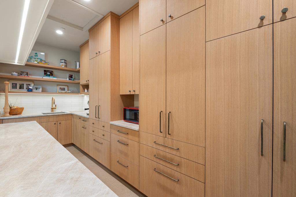 4 Westgate Cir, Austin, TX 78746