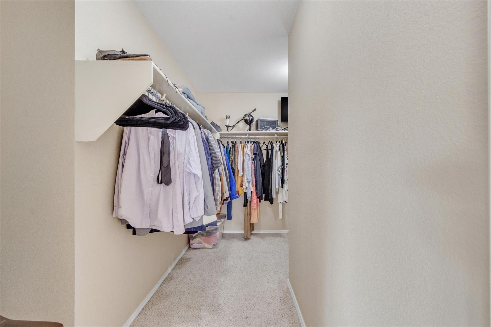 307 Crossland Cv, Leander, TX 78641