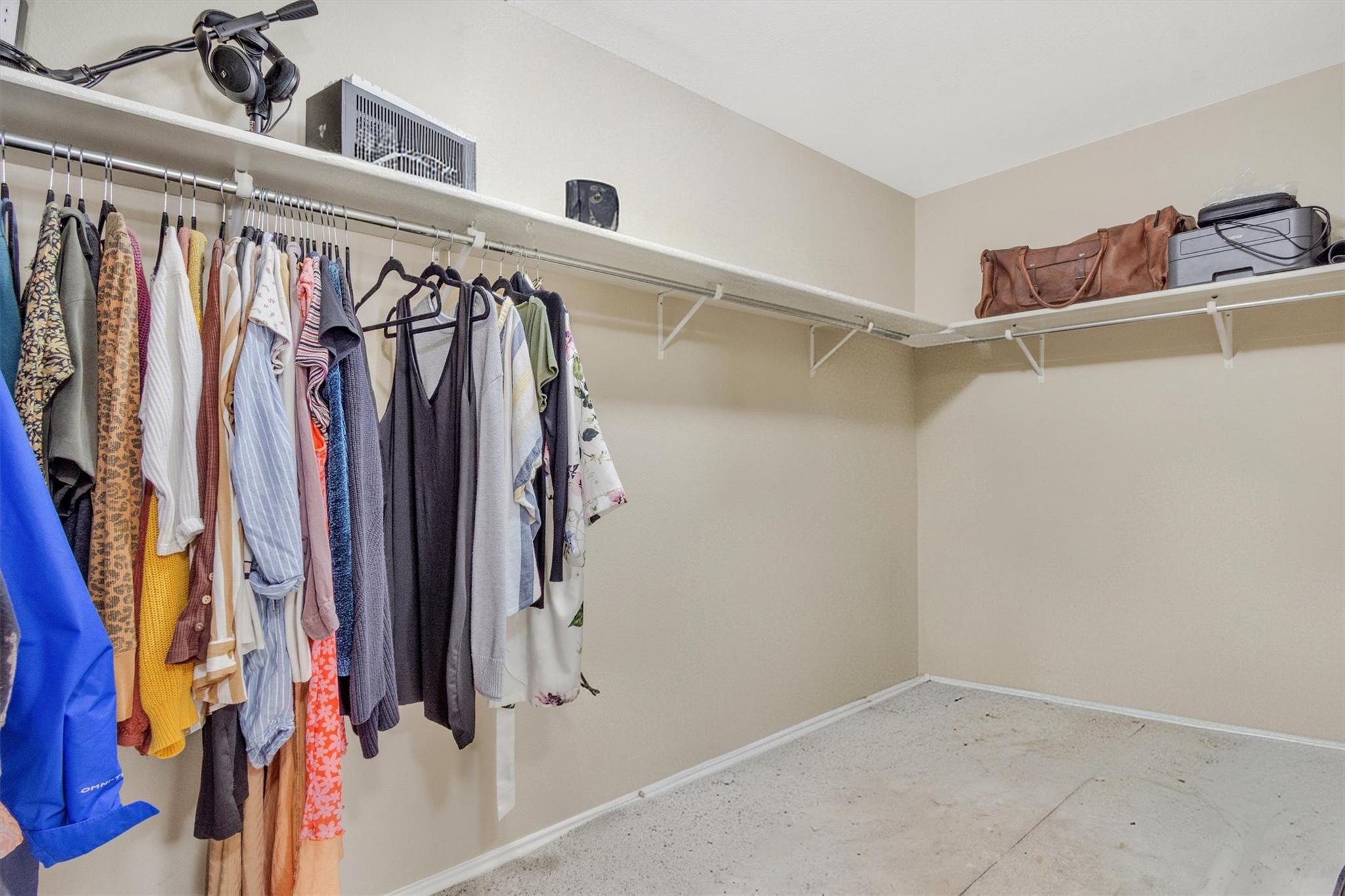 307 Crossland Cv, Leander, TX 78641