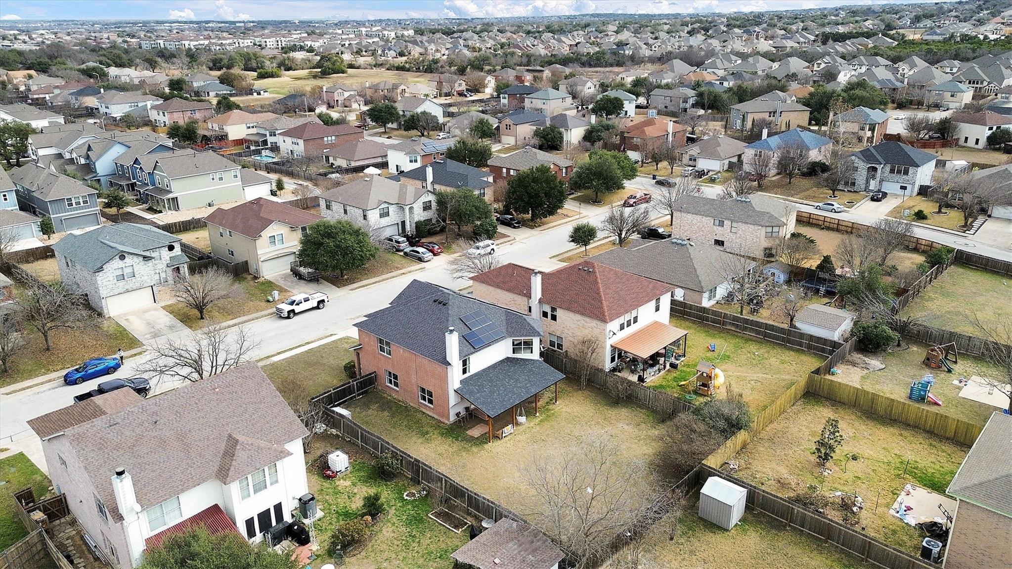 307 Crossland Cv, Leander, TX 78641