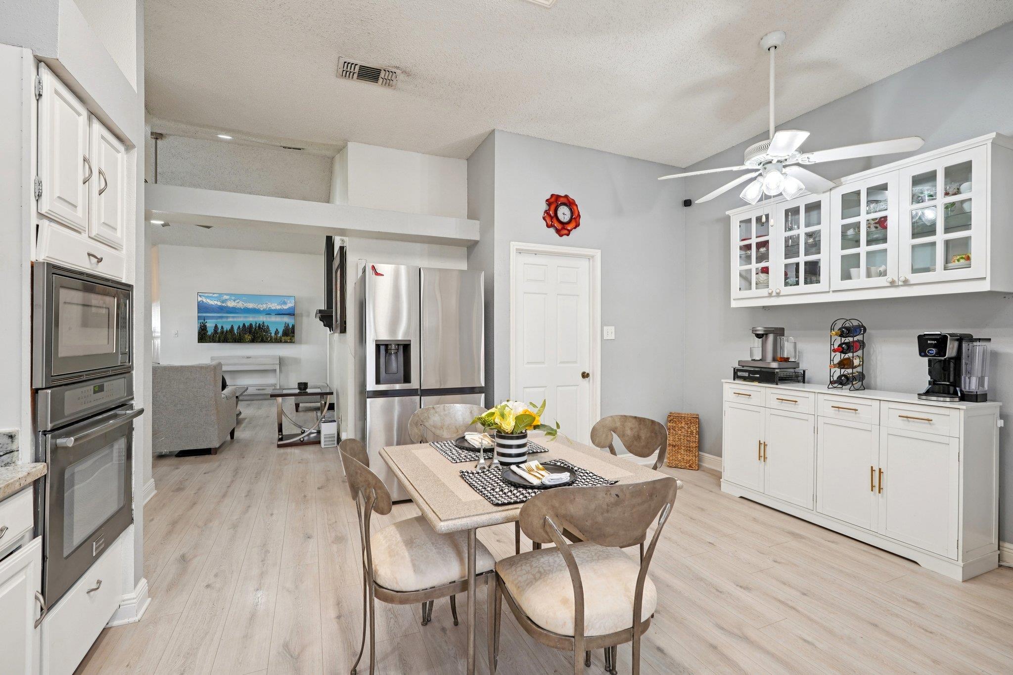 17011 Vista Village Dr, San Antonio, TX 78247