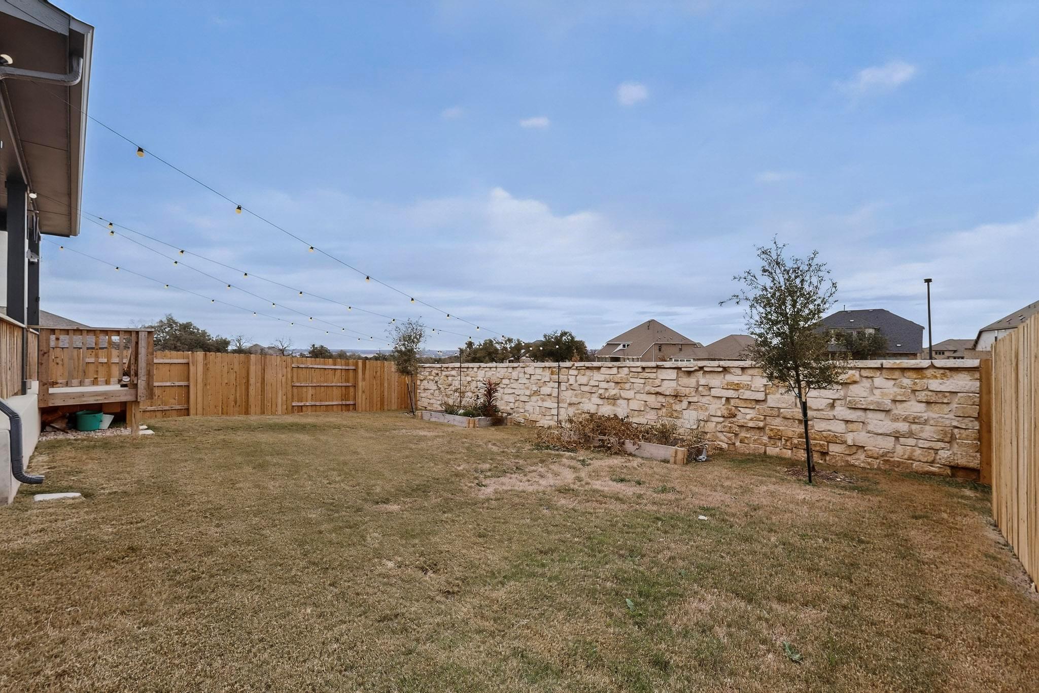 1304 Snowdrop Dr, Georgetown, TX 78628