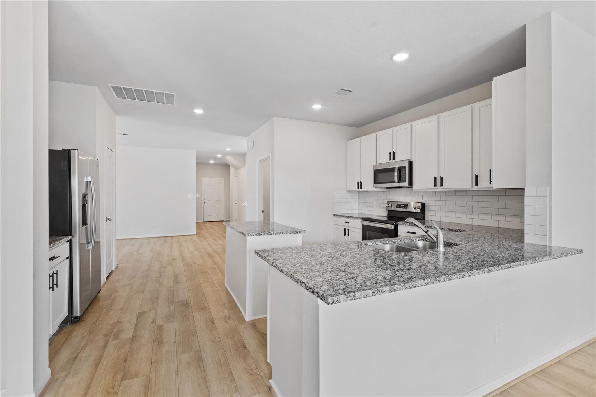 316 Lt Rusty Dr, Jarrell, TX 76537