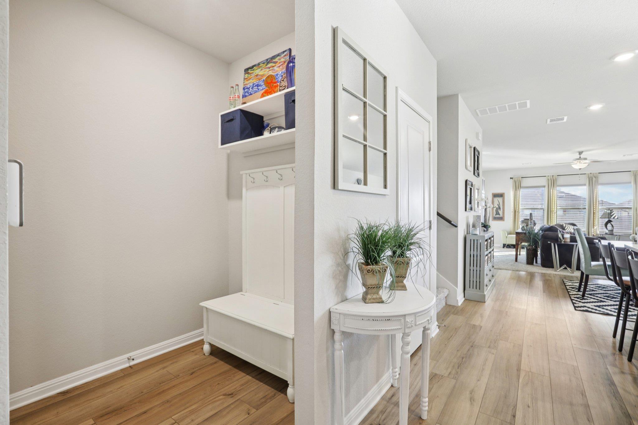 415 Osier Pass, Hutto, TX 78634