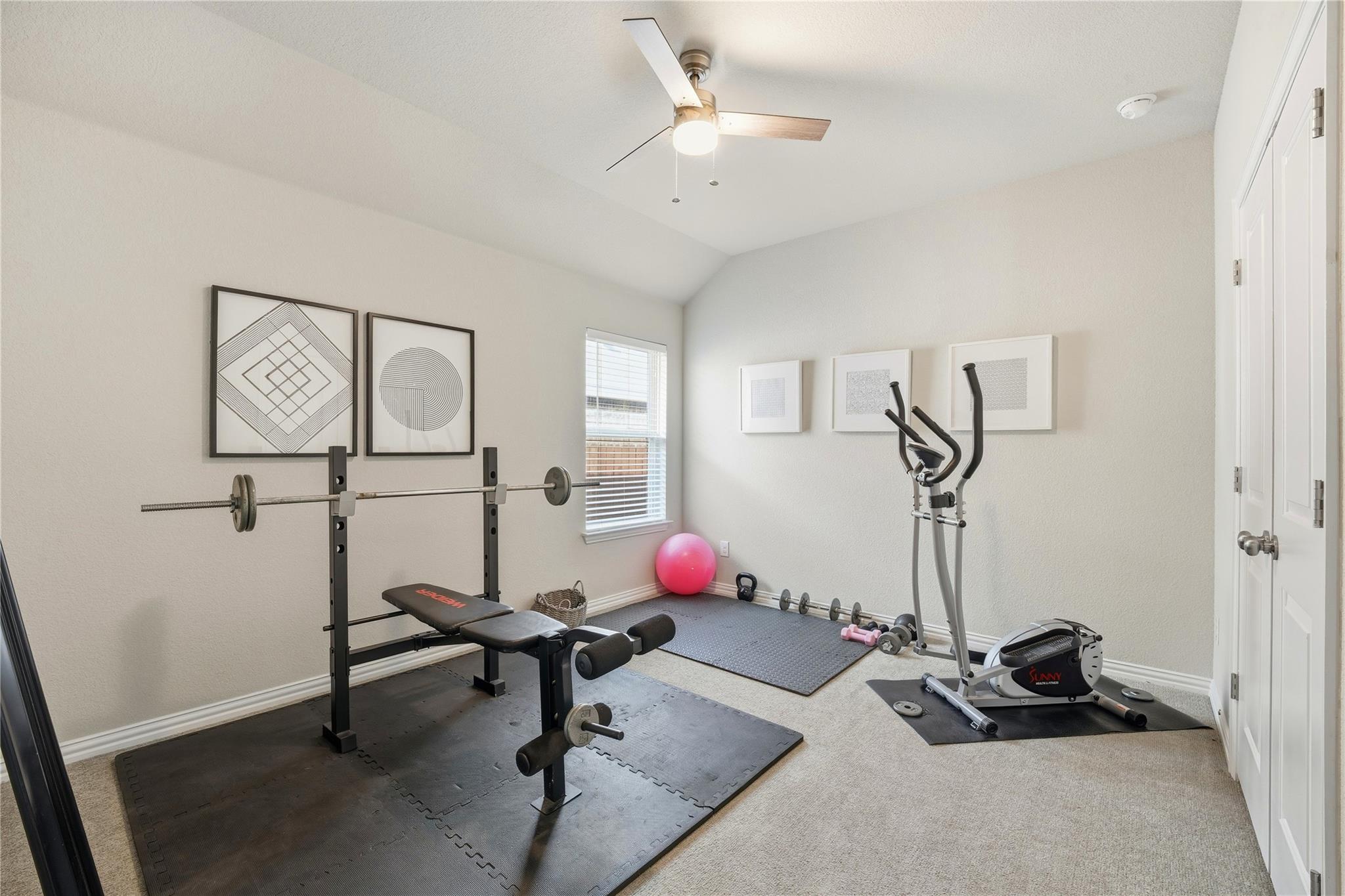 4163 Van Ness Ave, Round Rock, TX 78681