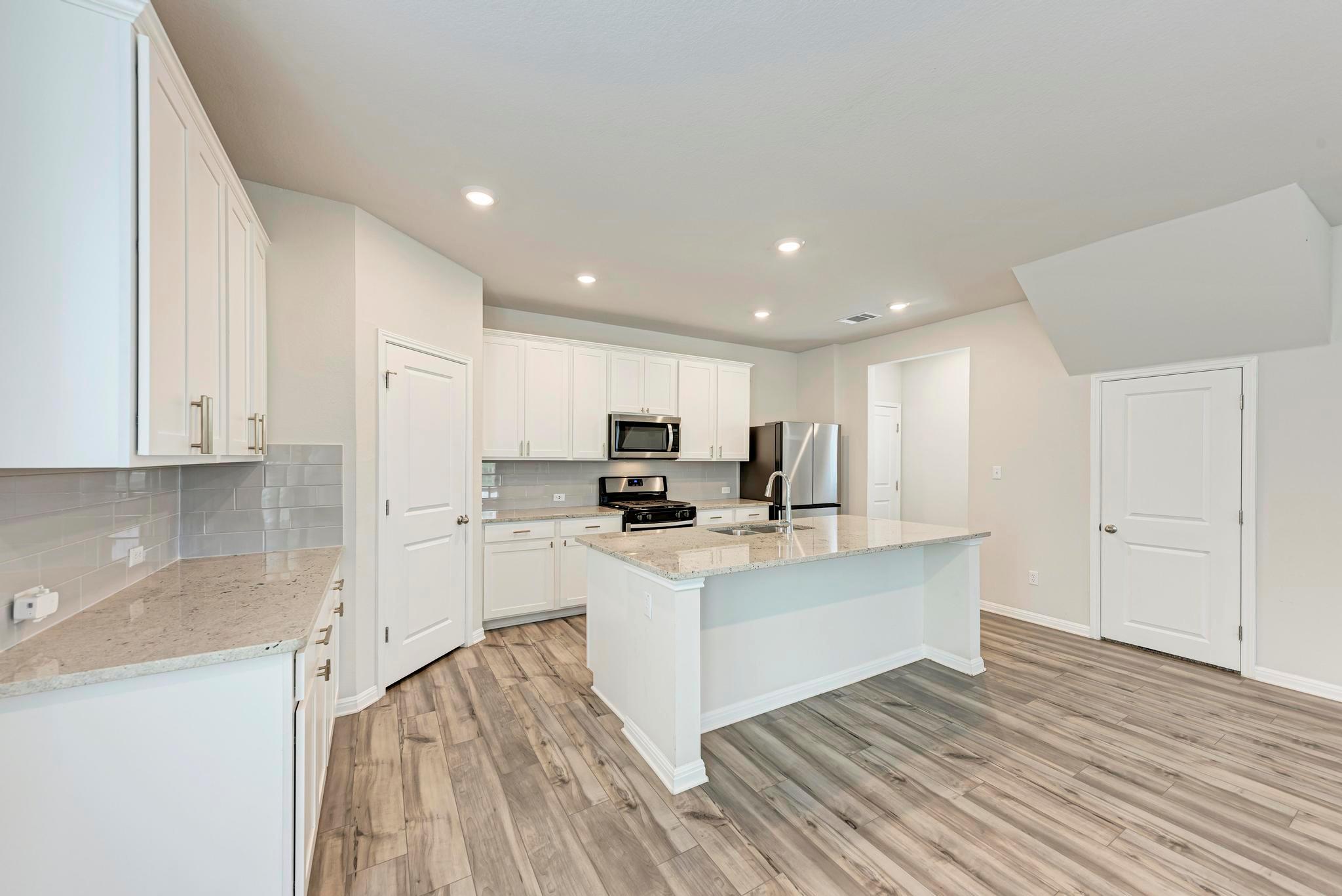 1021 Lone Peak Way, Dripping Springs, TX 78620