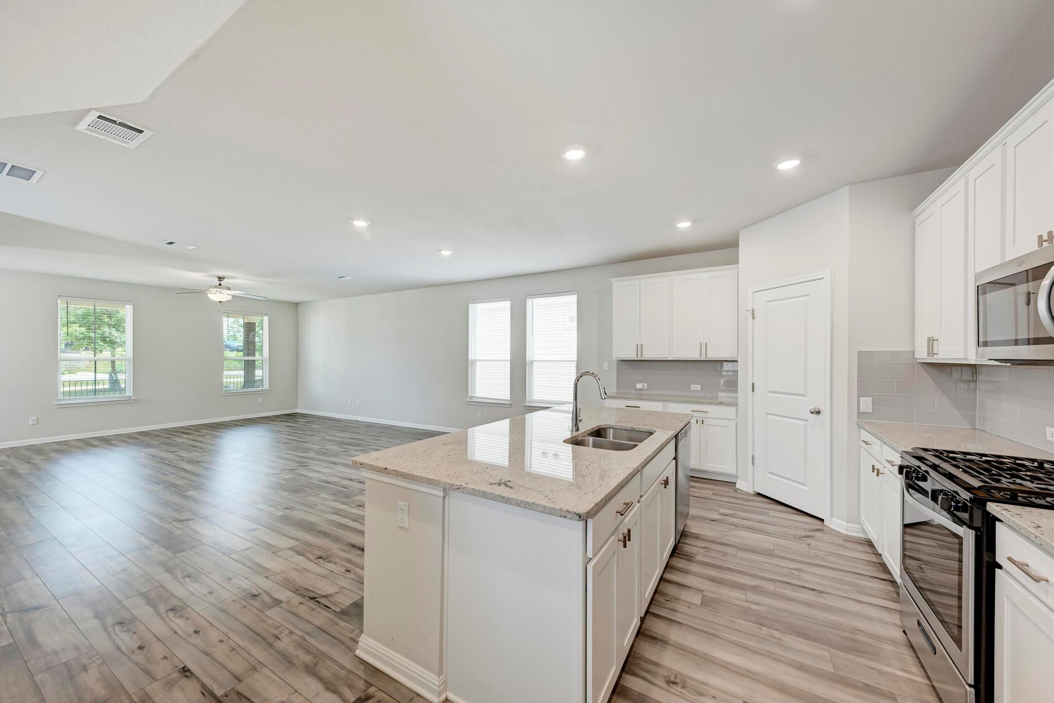 1021 Lone Peak Way, Dripping Springs, TX 78620