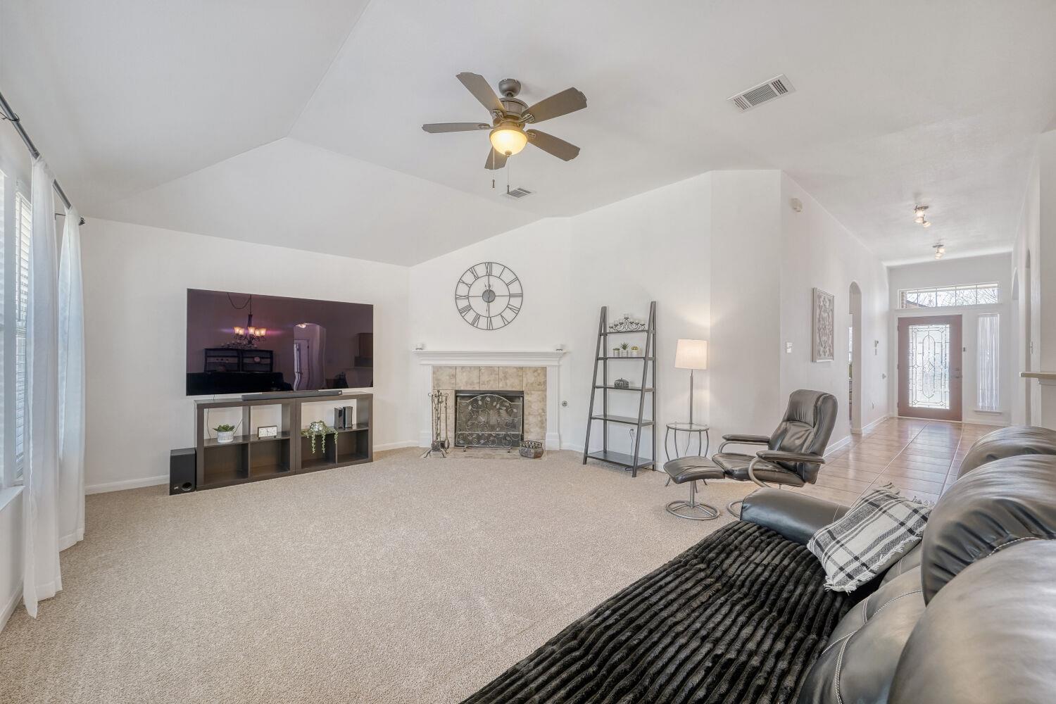 218 Desert Highlands Trl, Round Rock, TX 78665