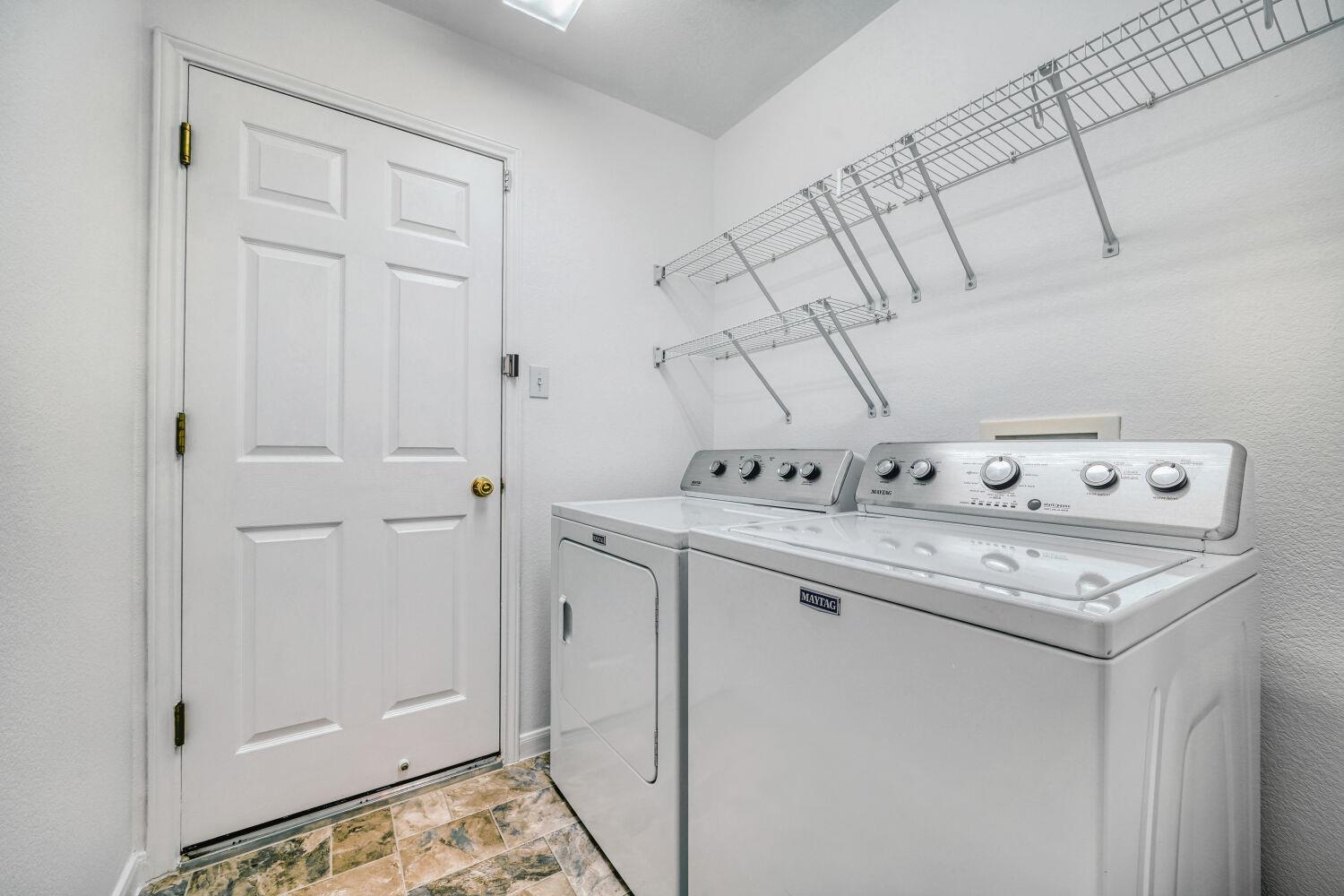 218 Desert Highlands Trl, Round Rock, TX 78665