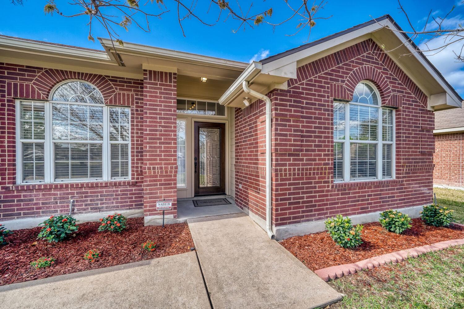 218 Desert Highlands Trl, Round Rock, TX 78665