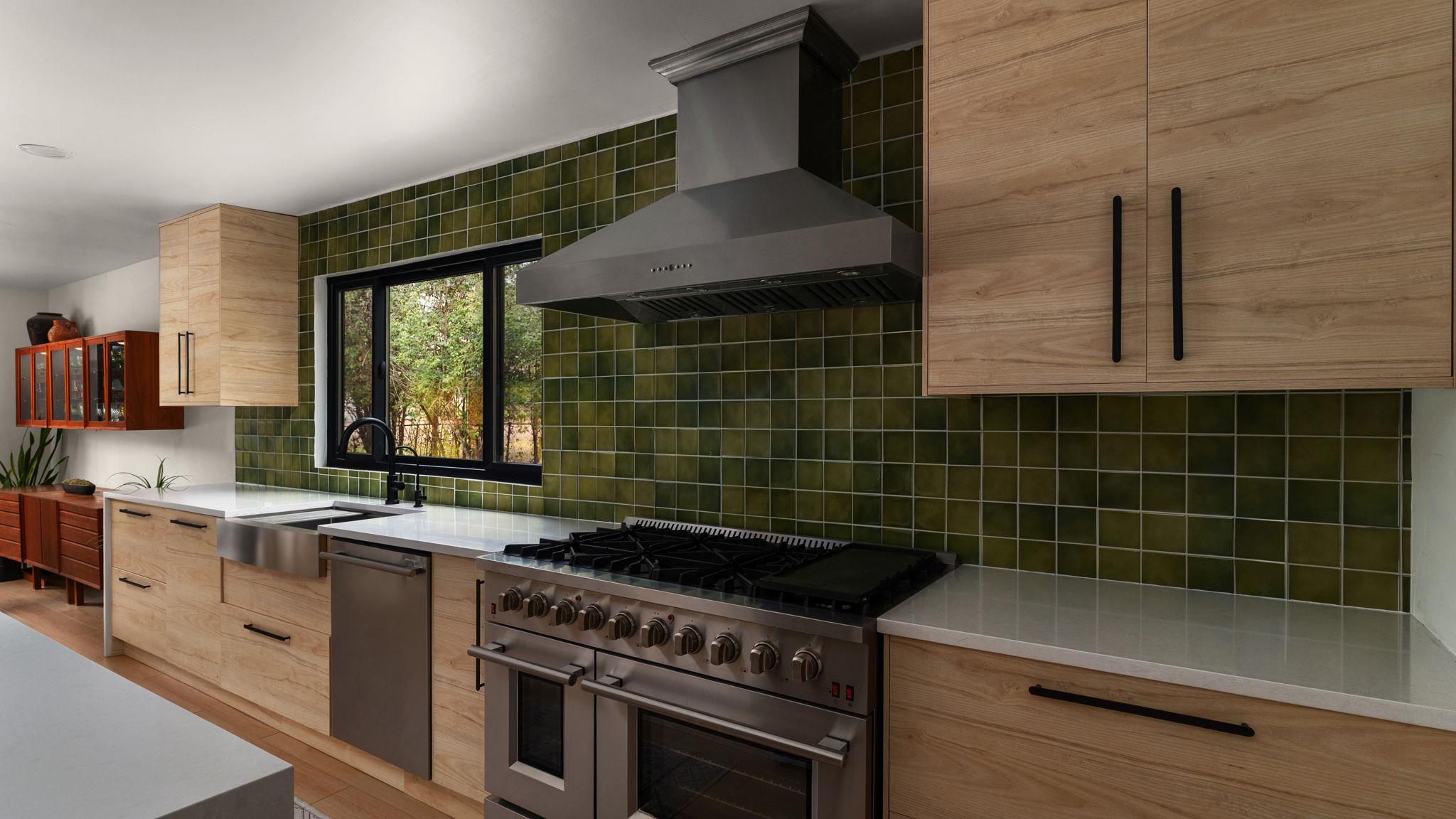 404 Whitetail Dr, Manchaca, TX 78652